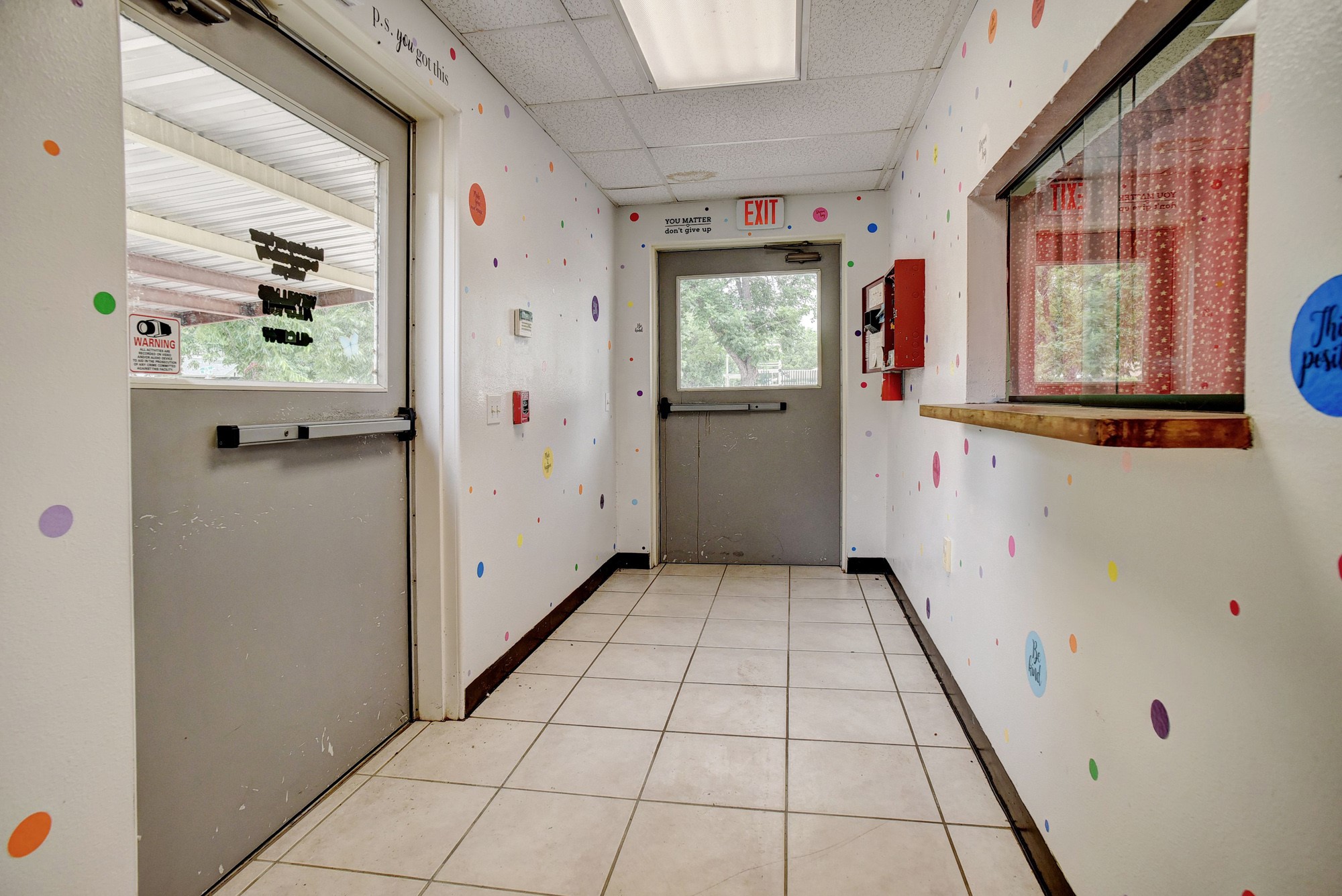 main property photo 4