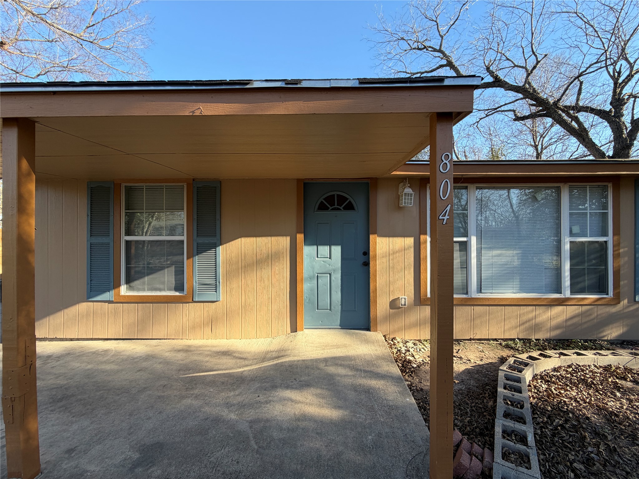 main property photo 2