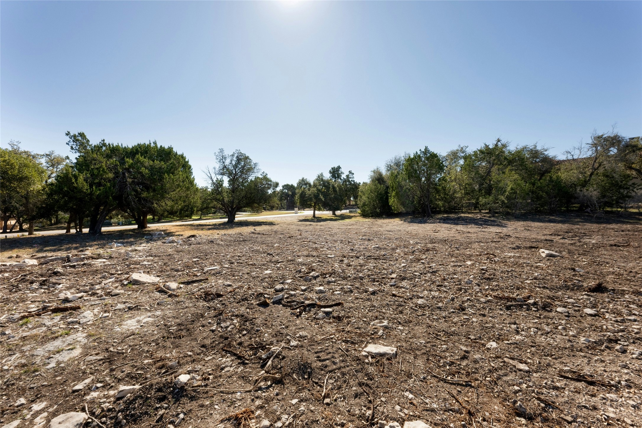 main property photo 10