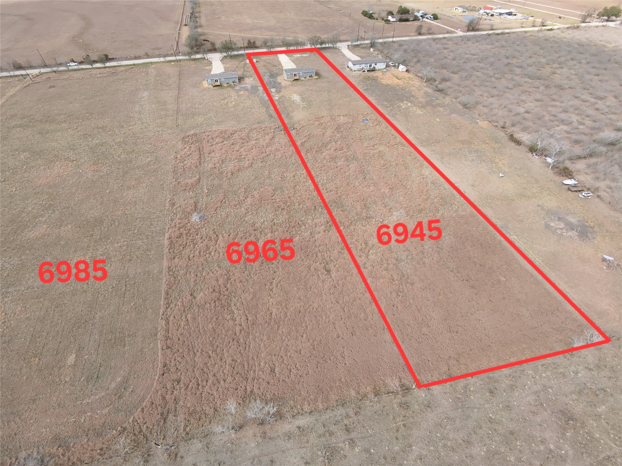 main property photo 17