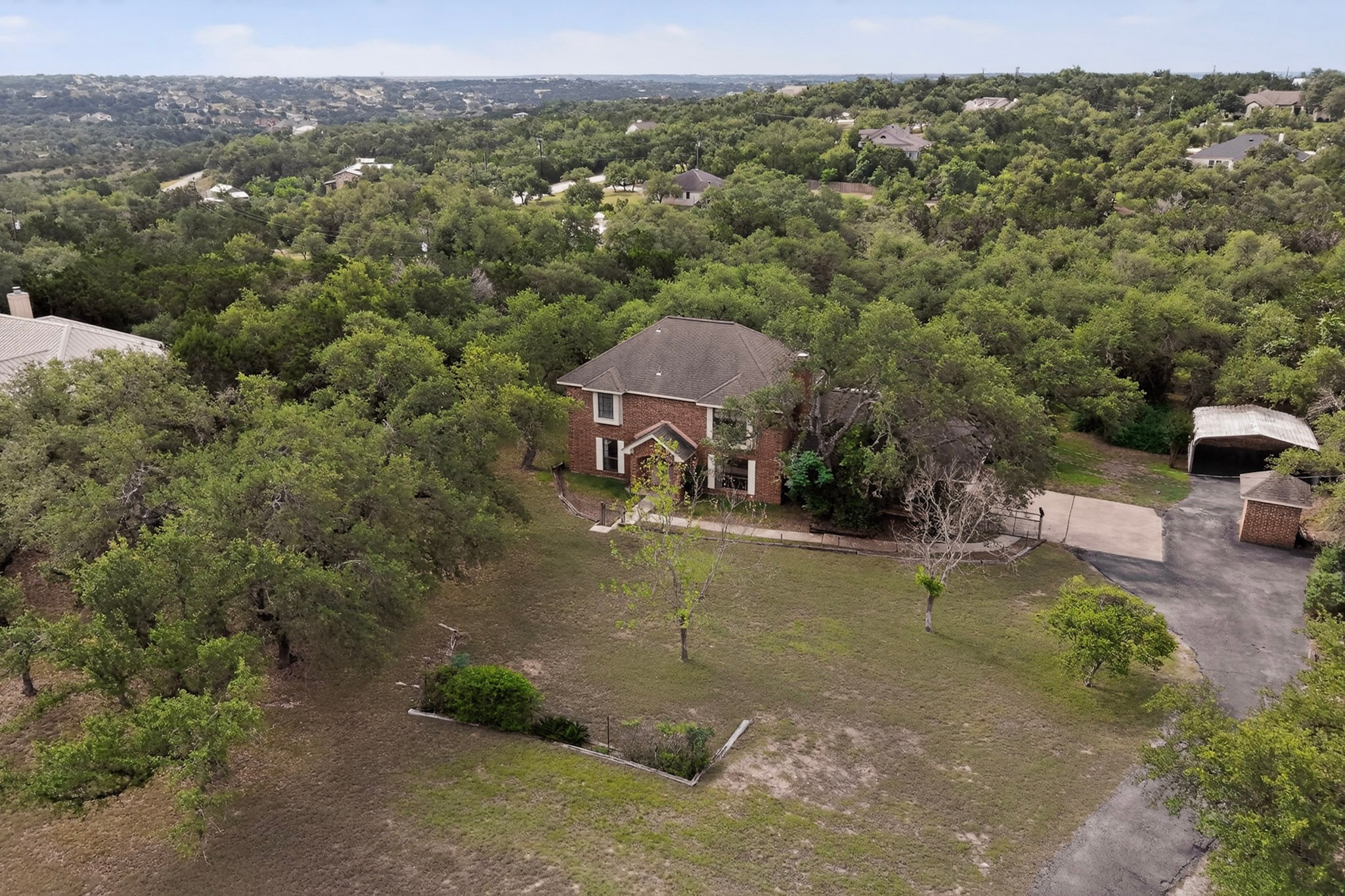 main property photo 6