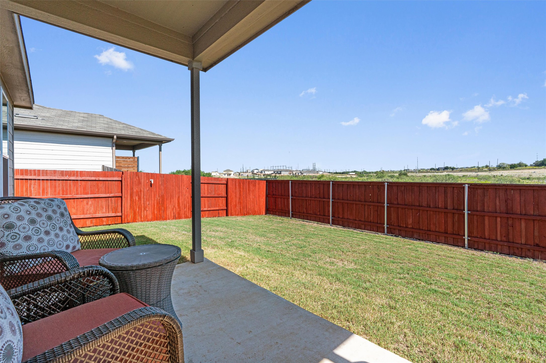 main property photo 20