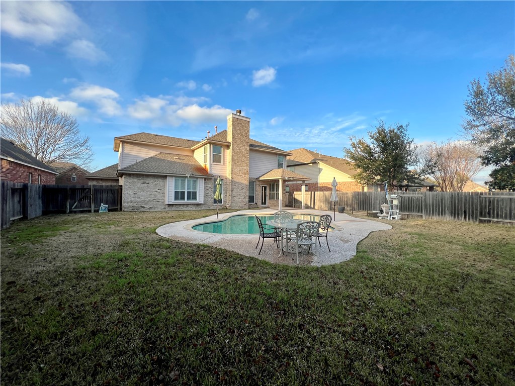 main property photo 33