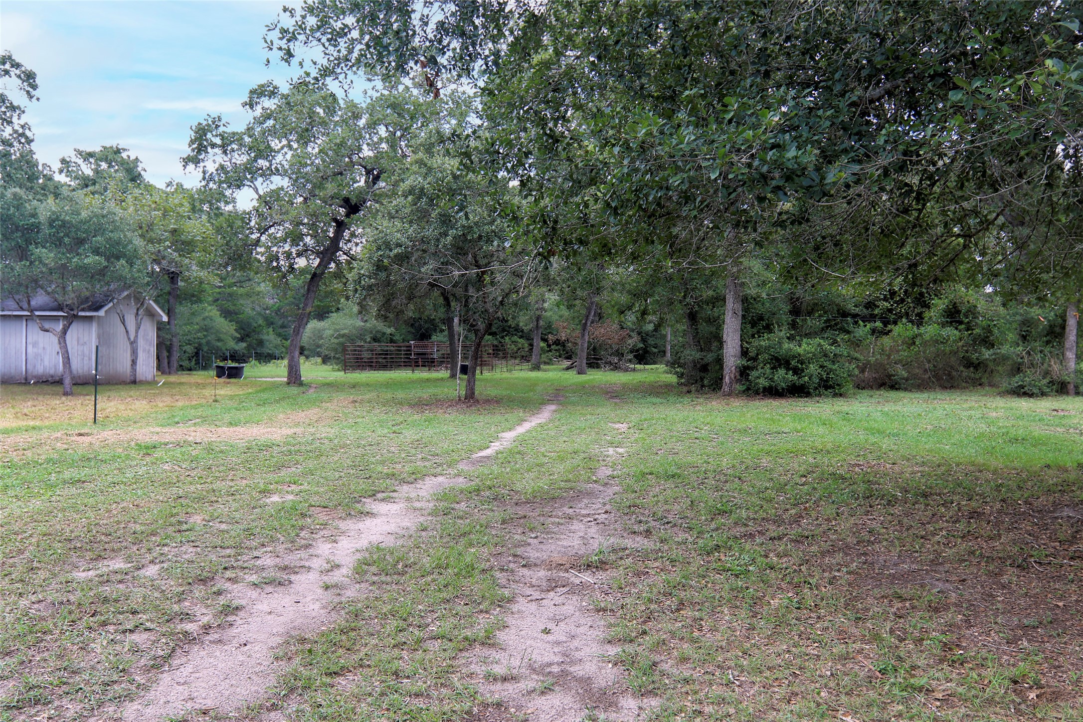 main property photo 7