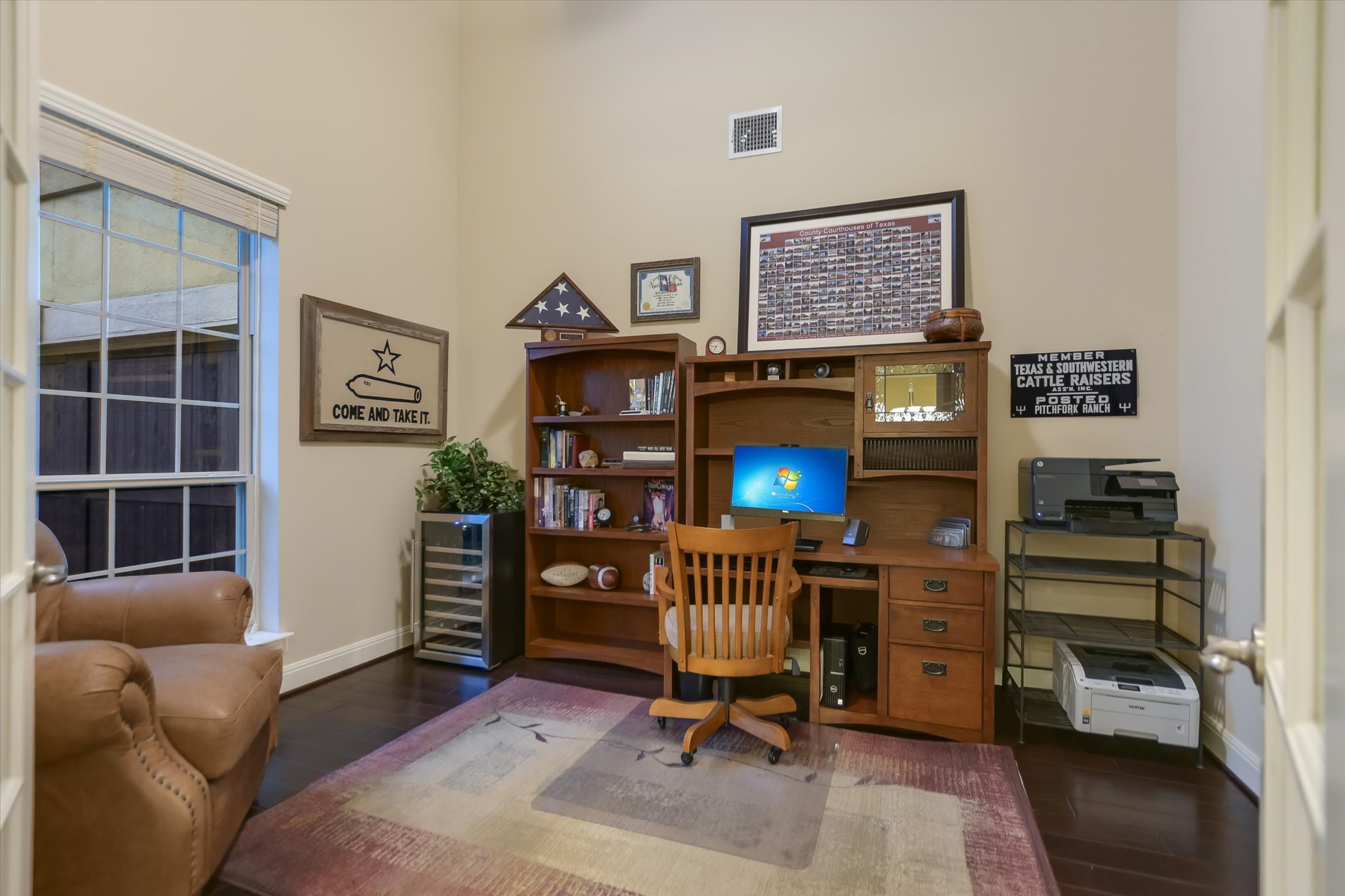 main property photo 15