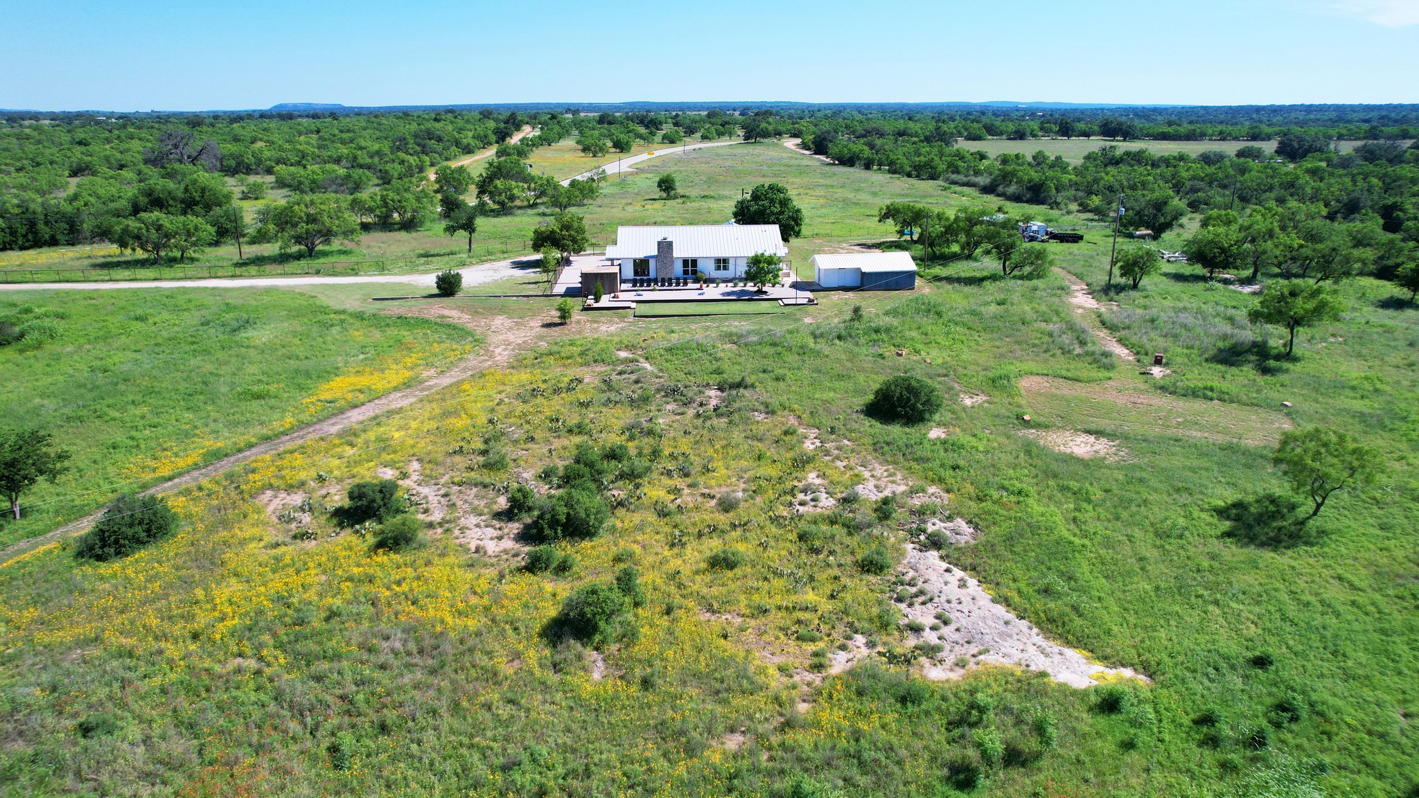 main property photo 5