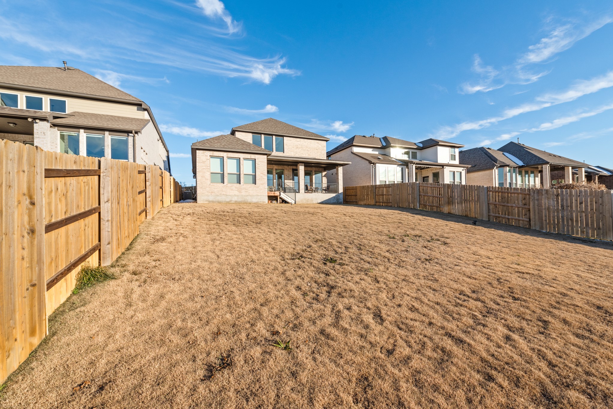 main property photo 18