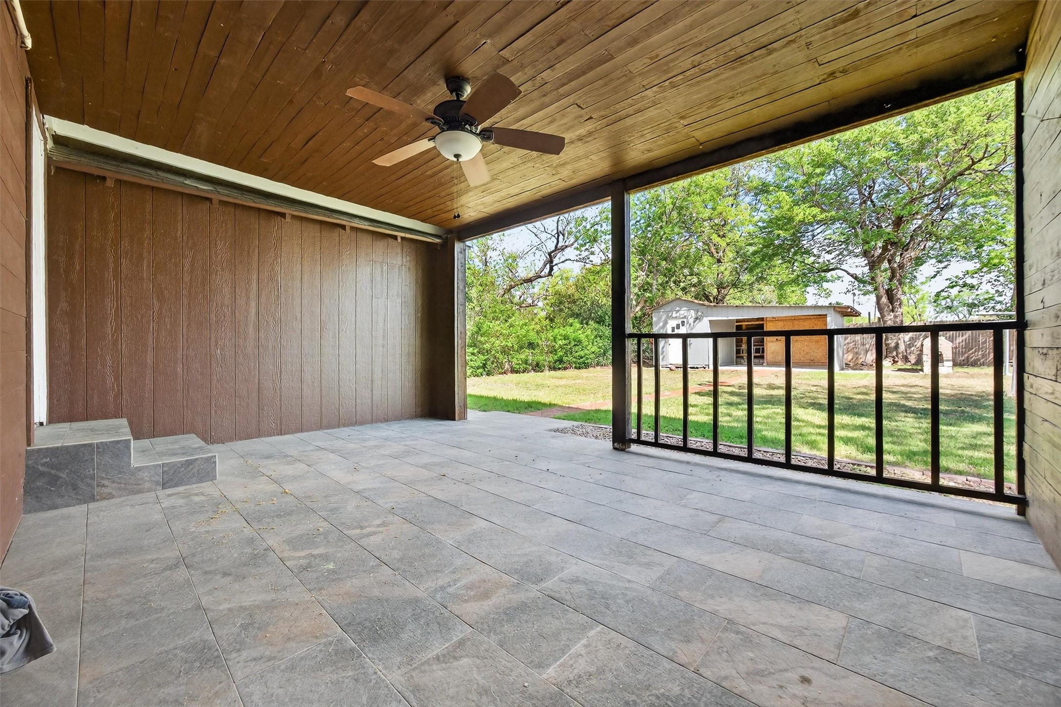 main property photo 26