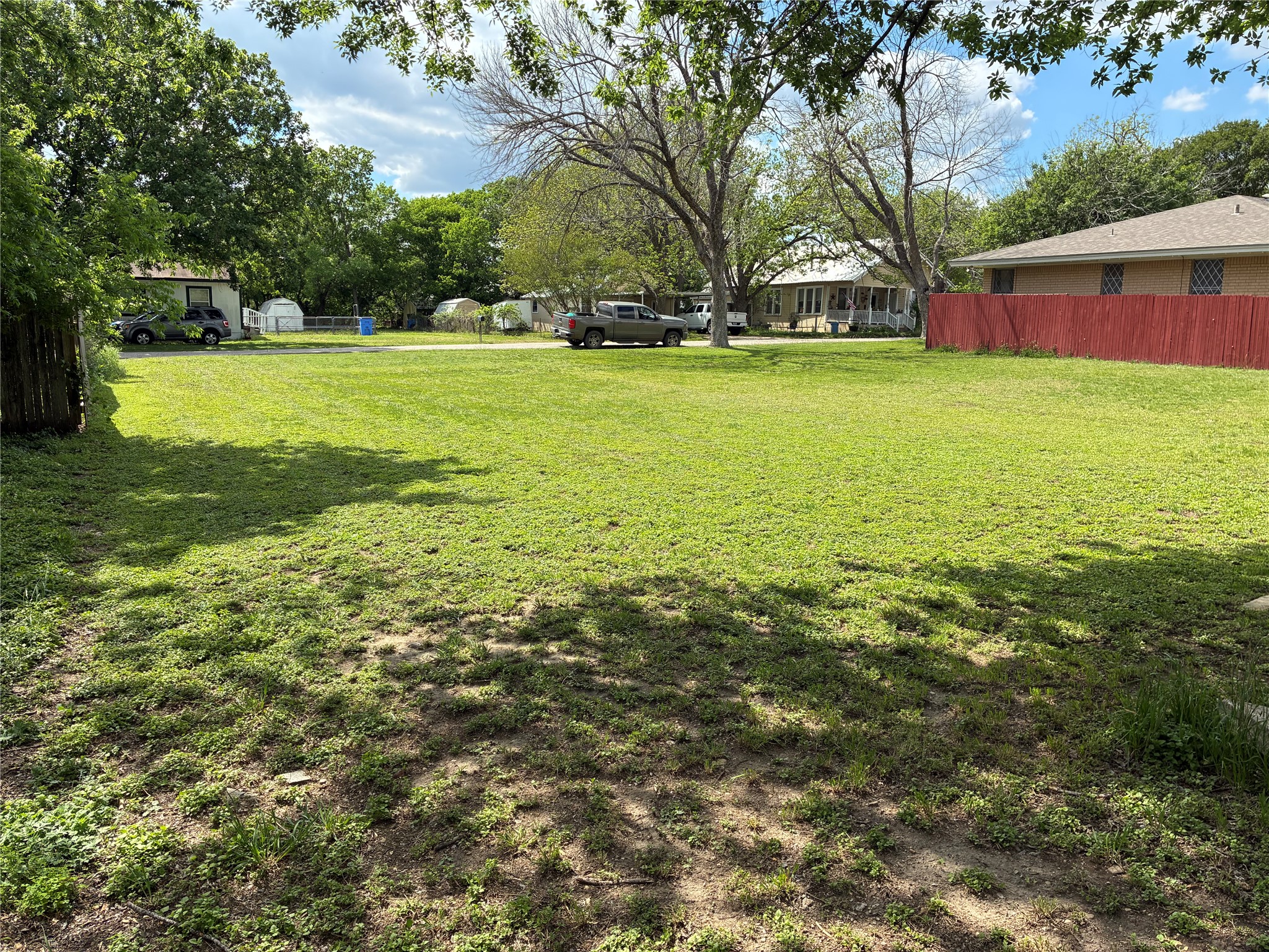 main property photo 3