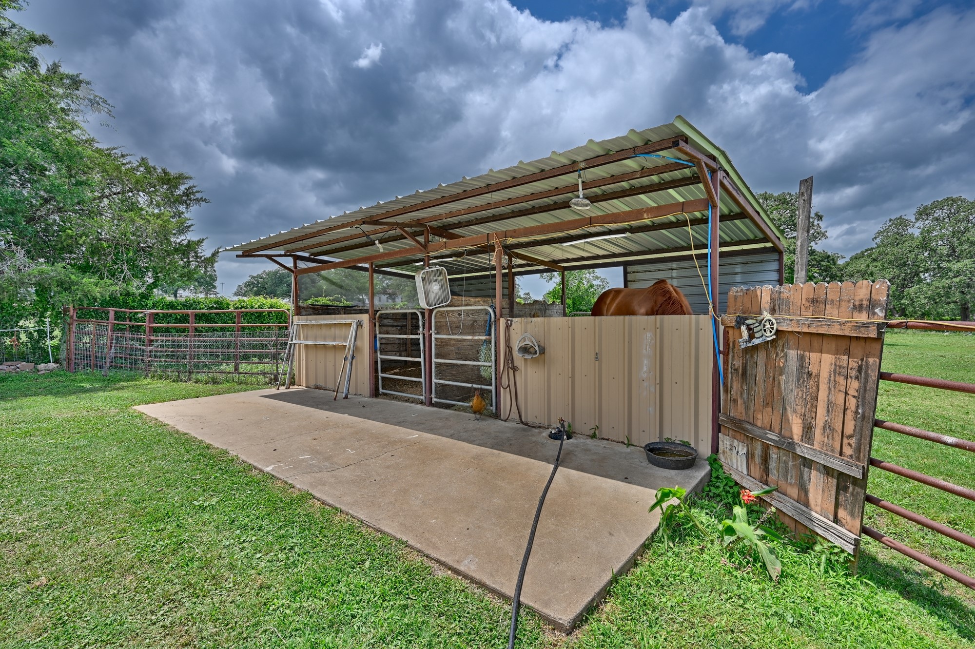 main property photo 15