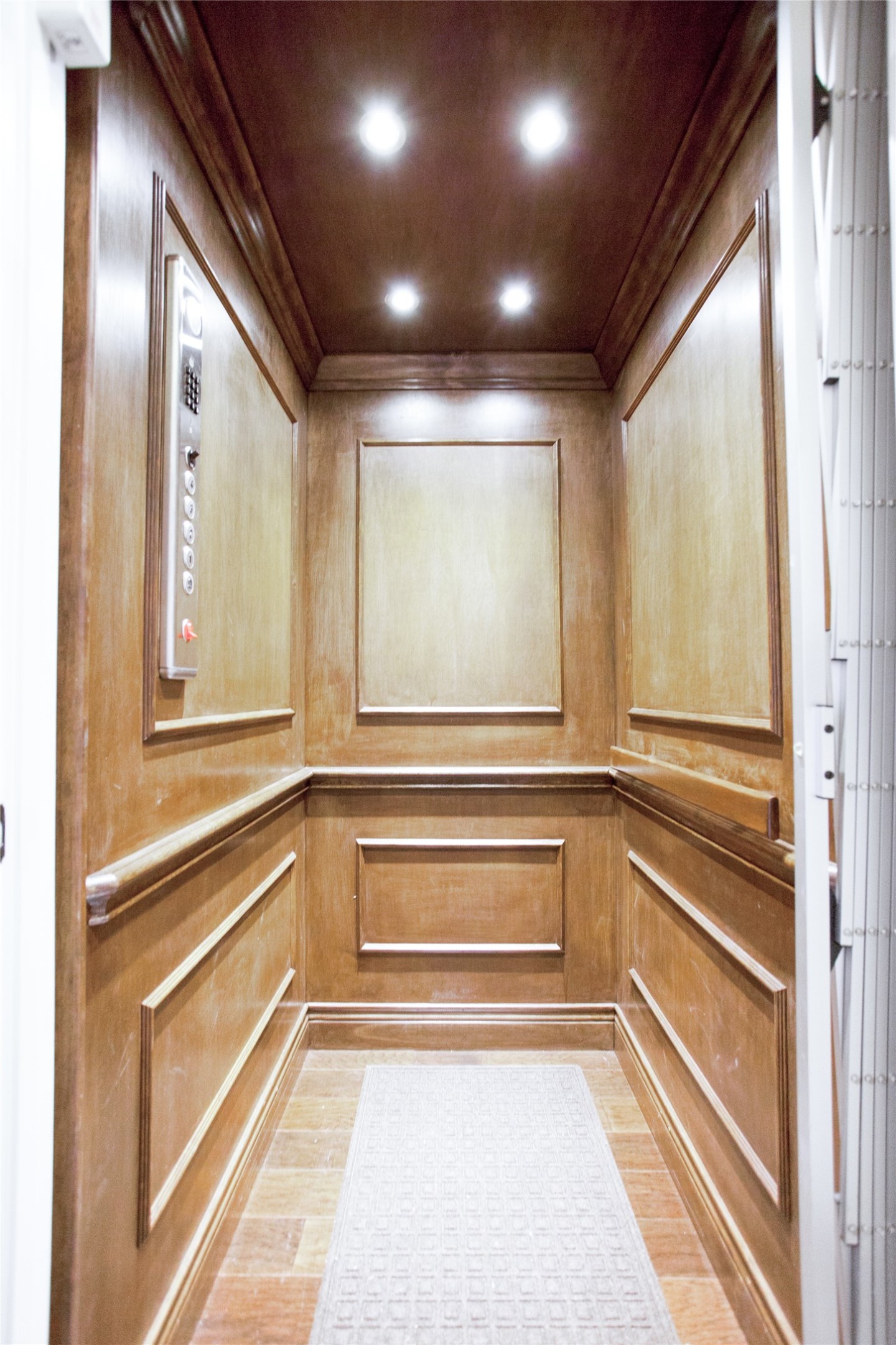 main property photo 19