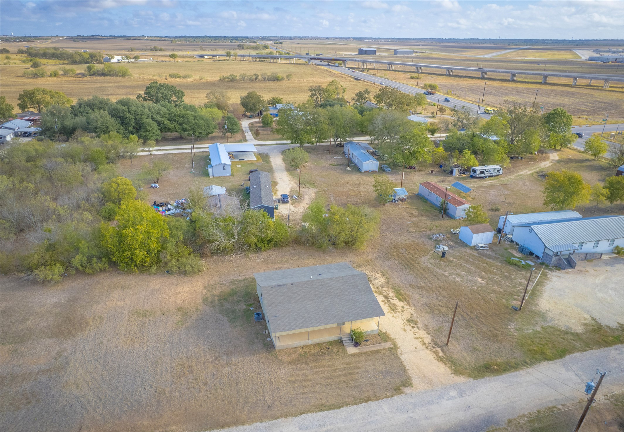 main property photo 21