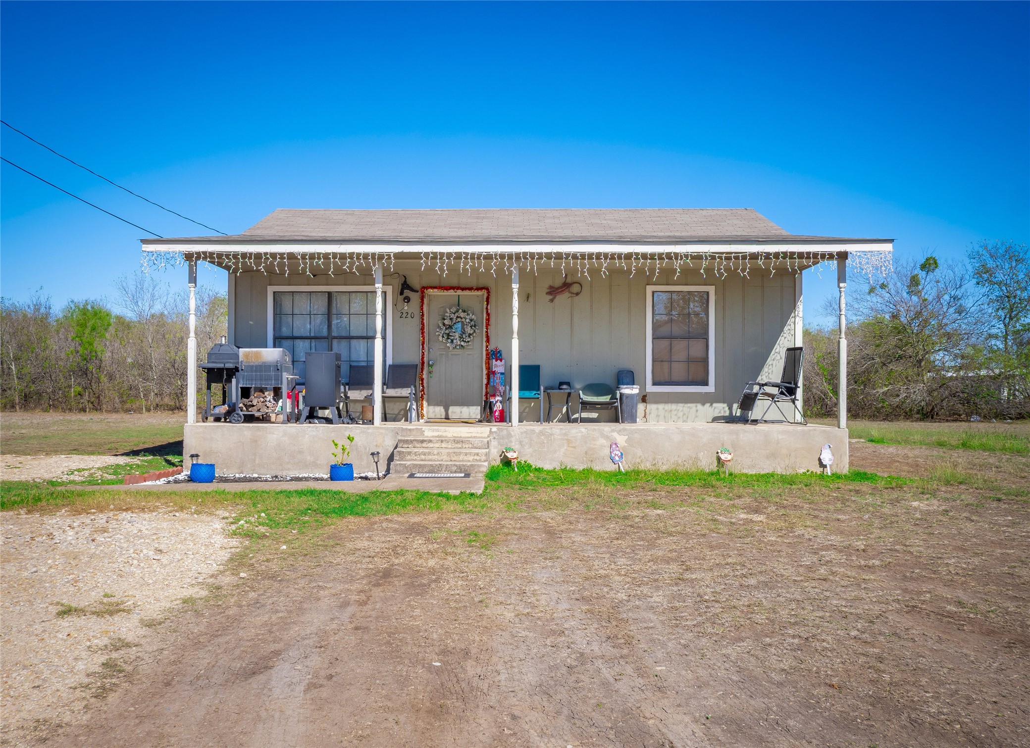main property photo 23