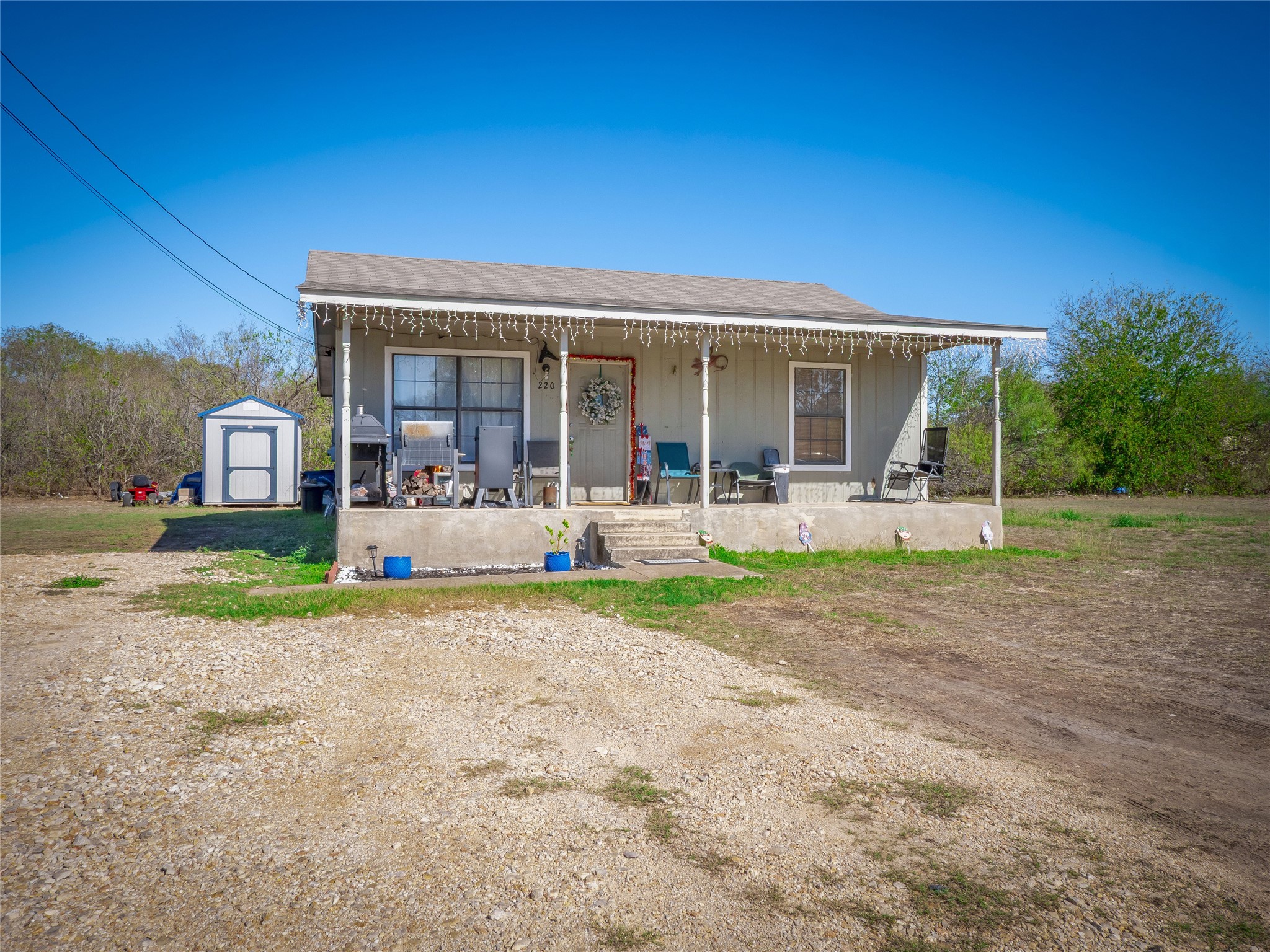 main property photo 34