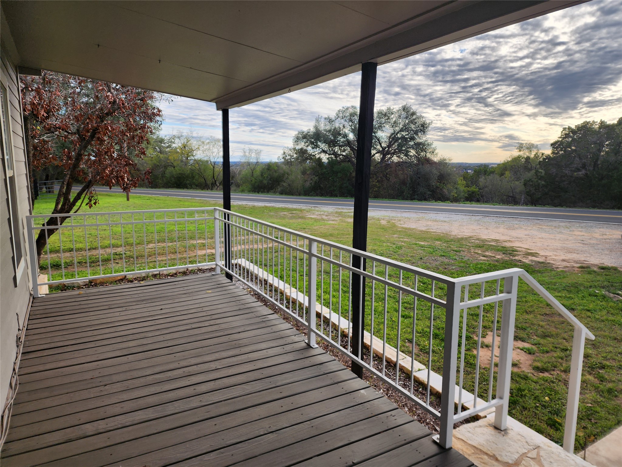 main property photo 8