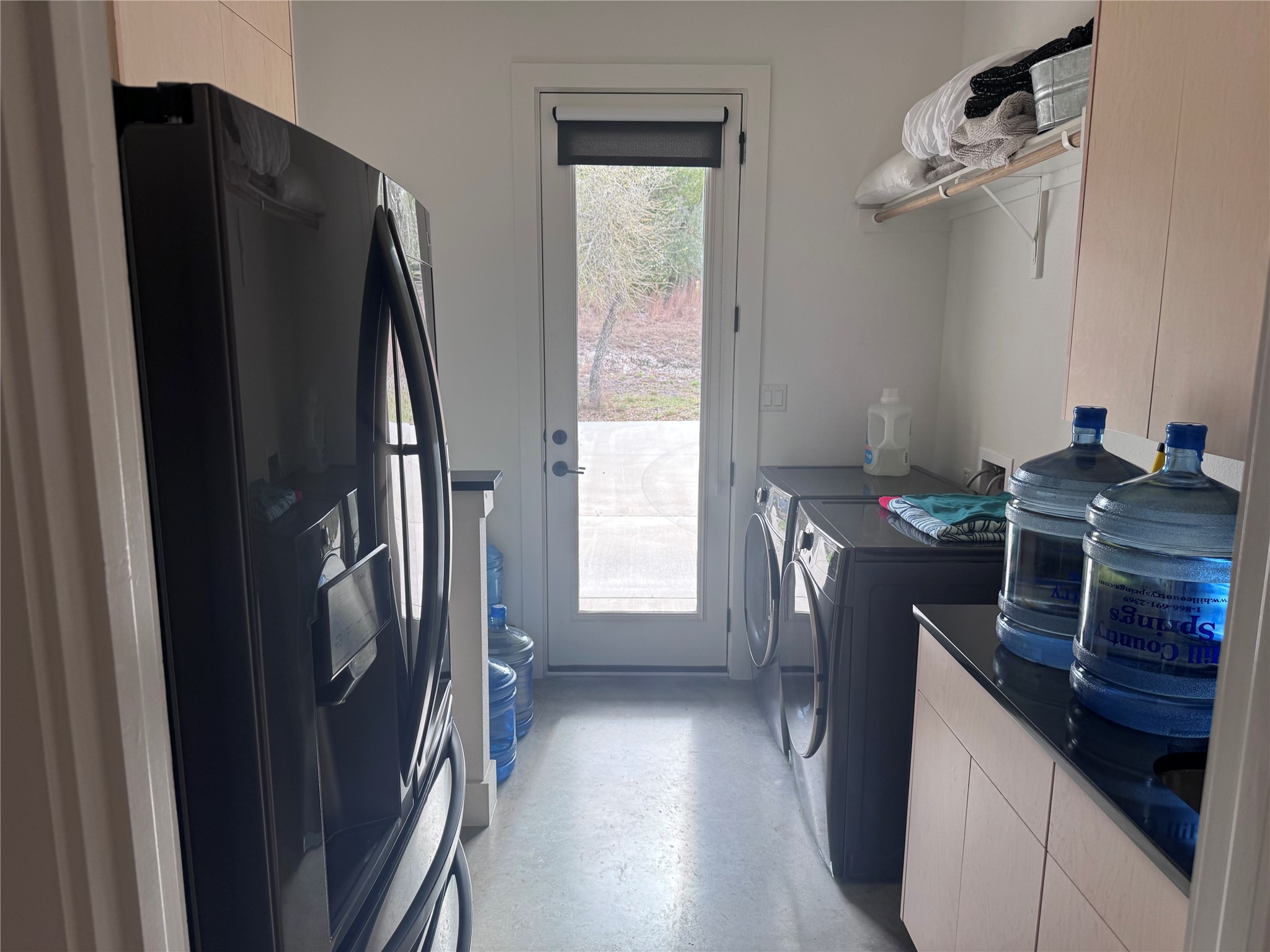 main property photo 17