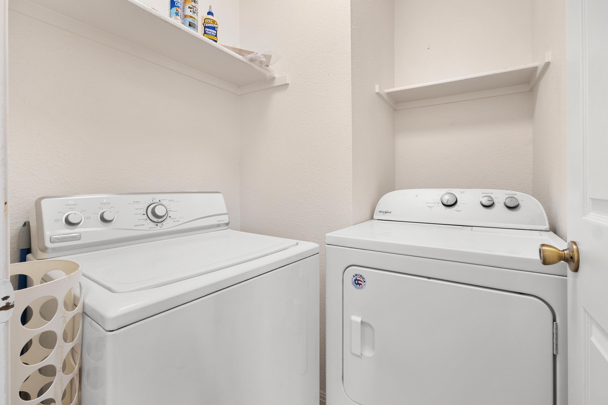 main property photo 16