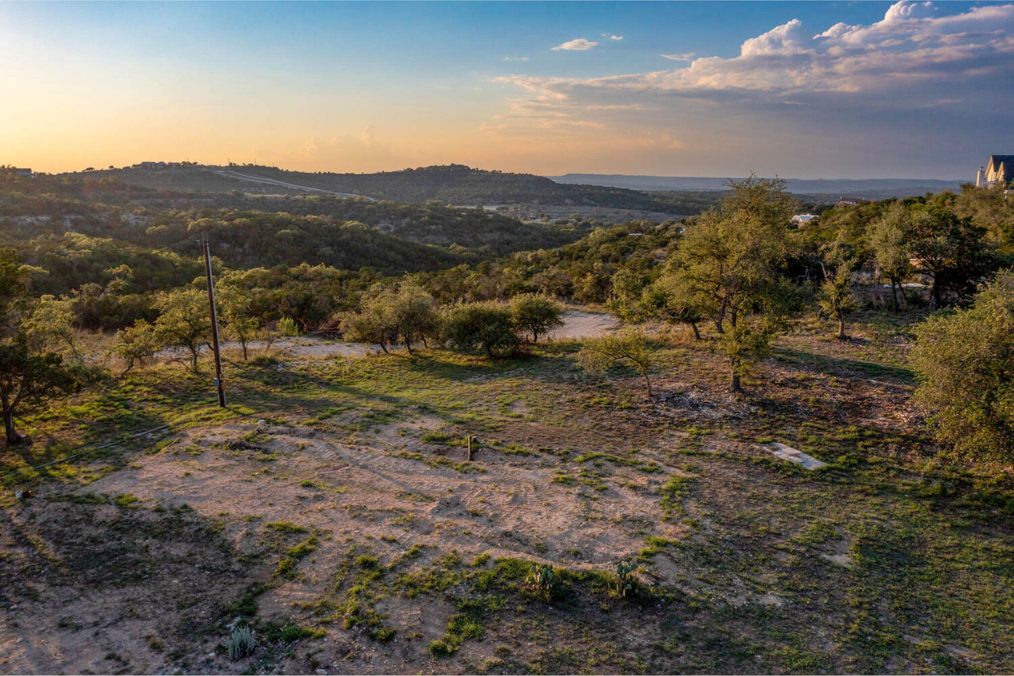 main property photo 20