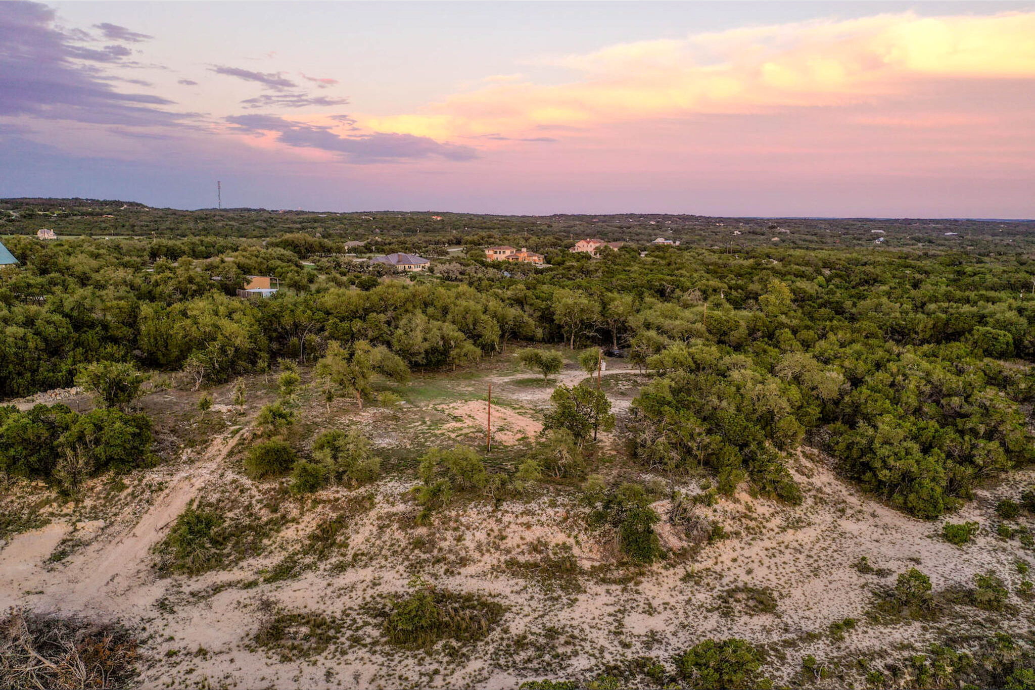 main property photo 29