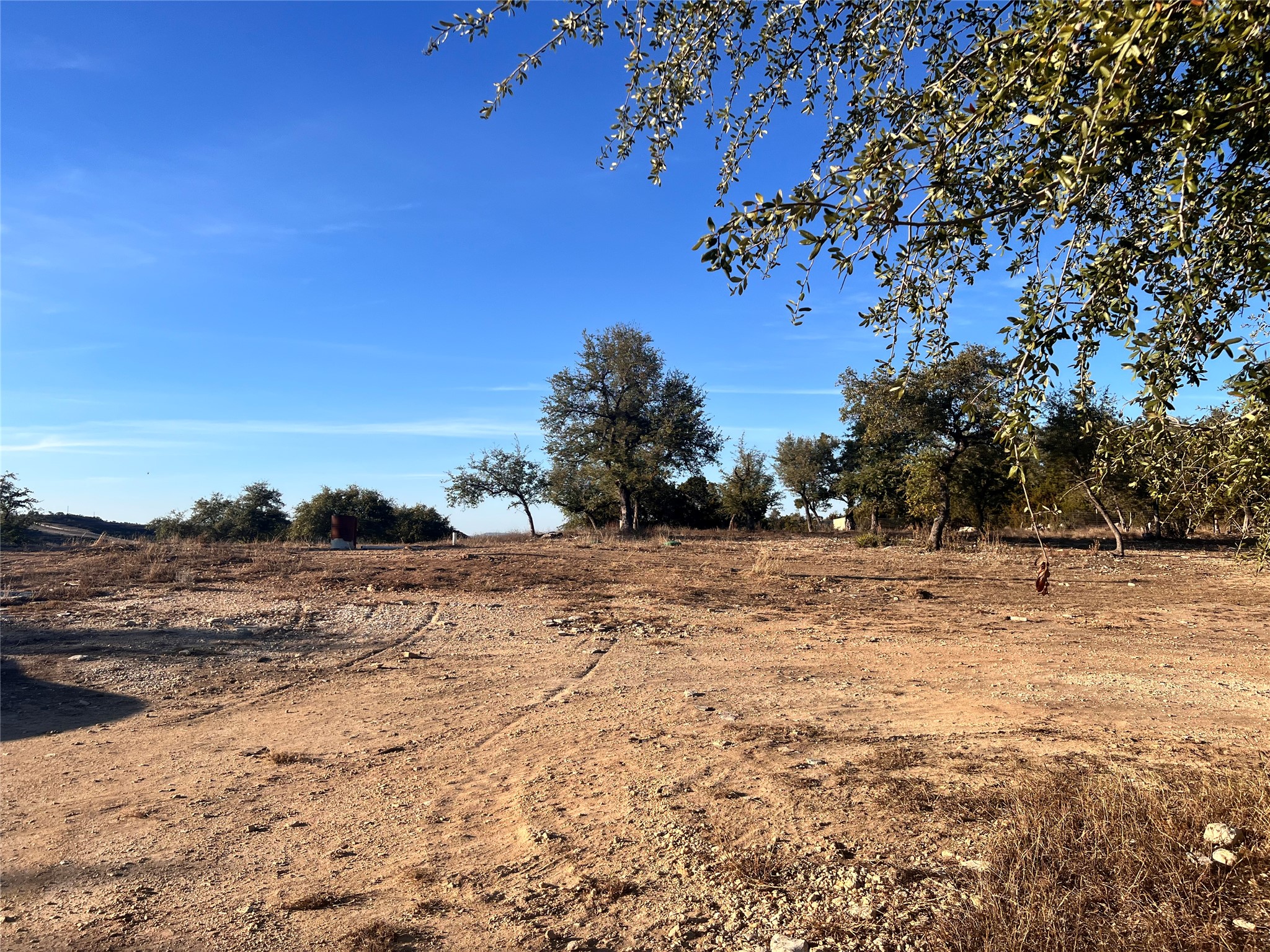 main property photo 35