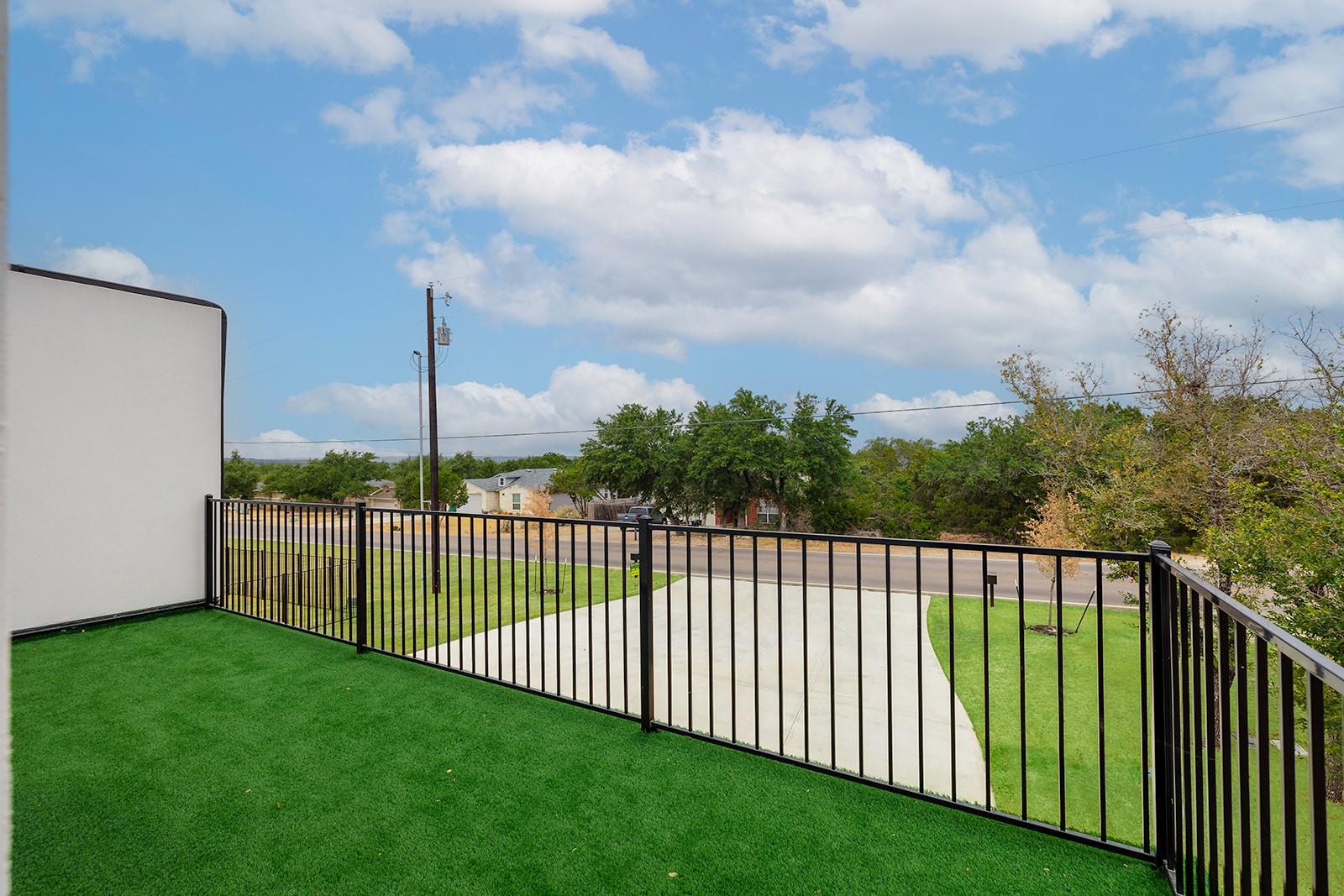 main property photo 13