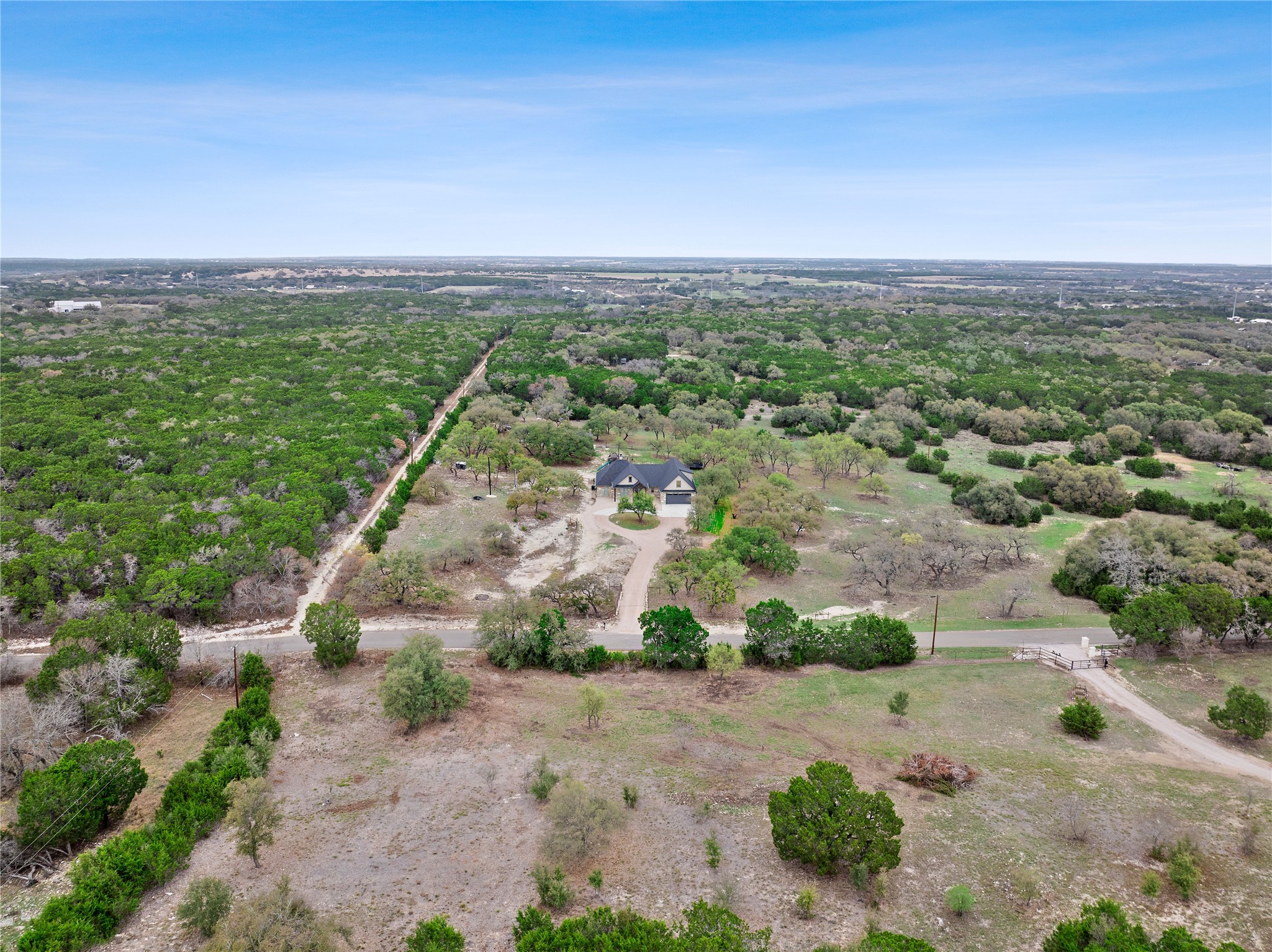 main property photo 25