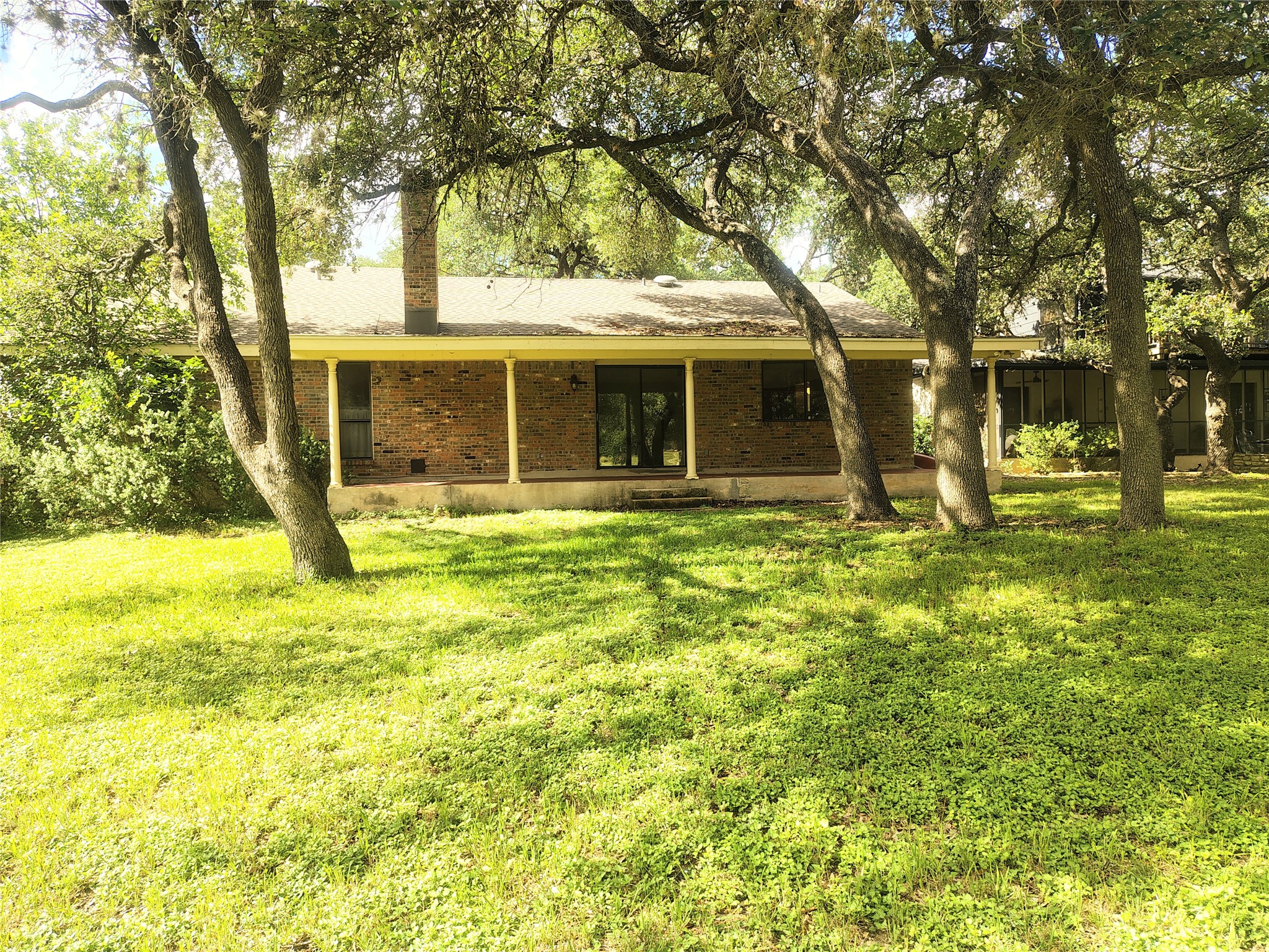main property photo 17