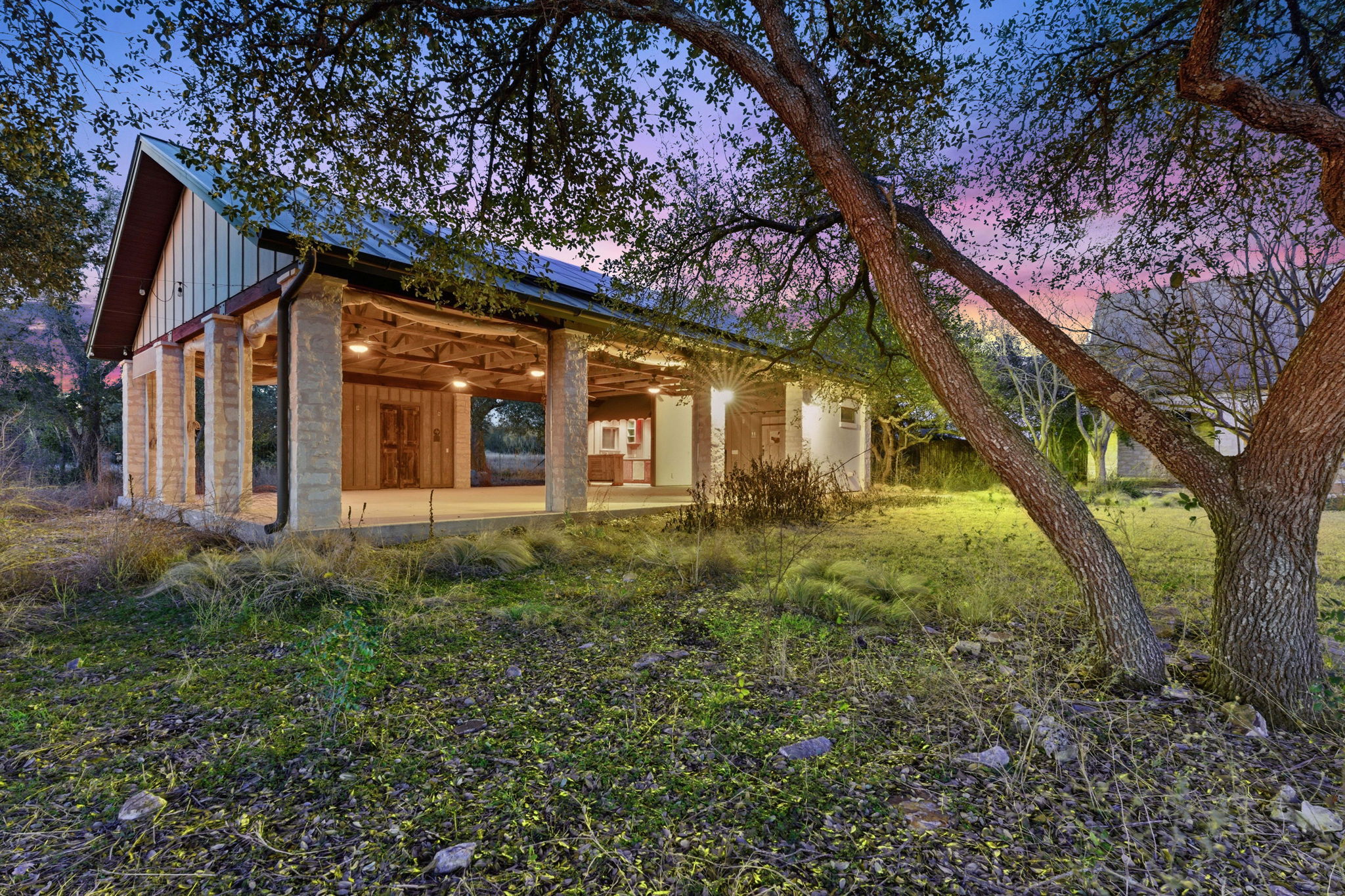 main property photo 29