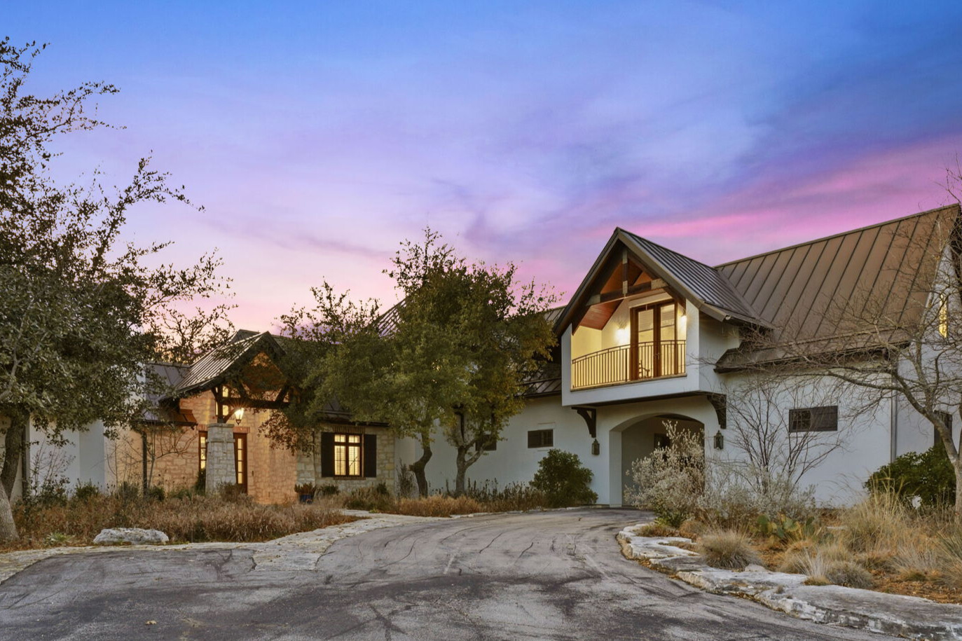main property photo 36