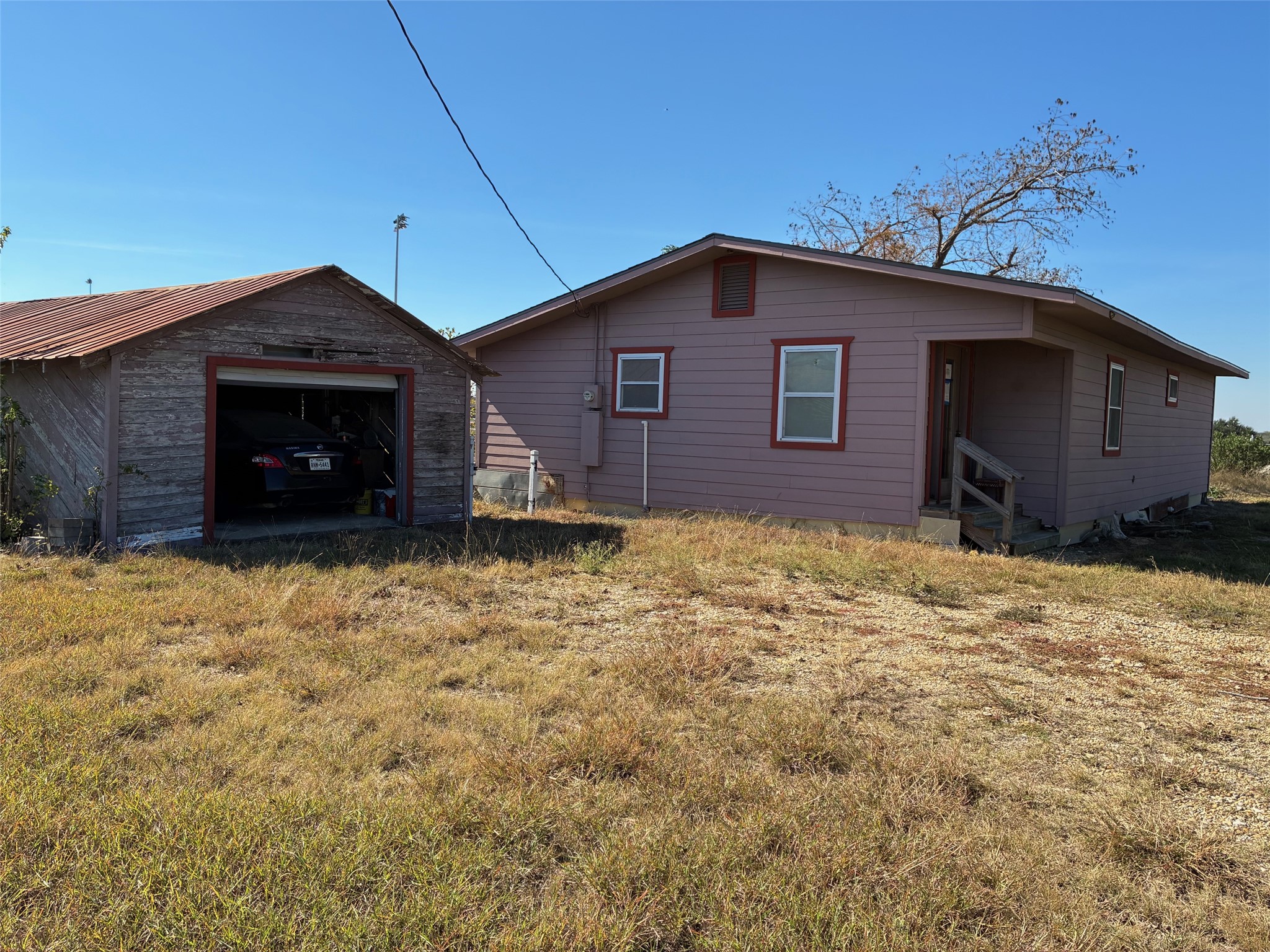 main property photo 1