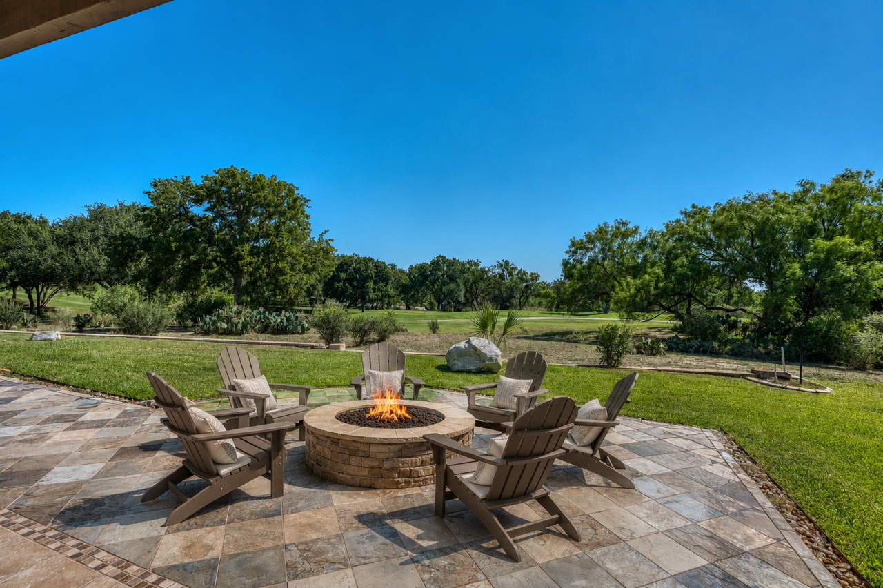 main property photo 24