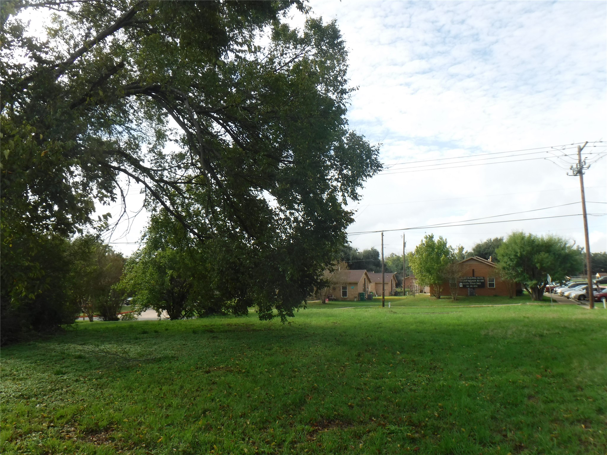 main property photo 6