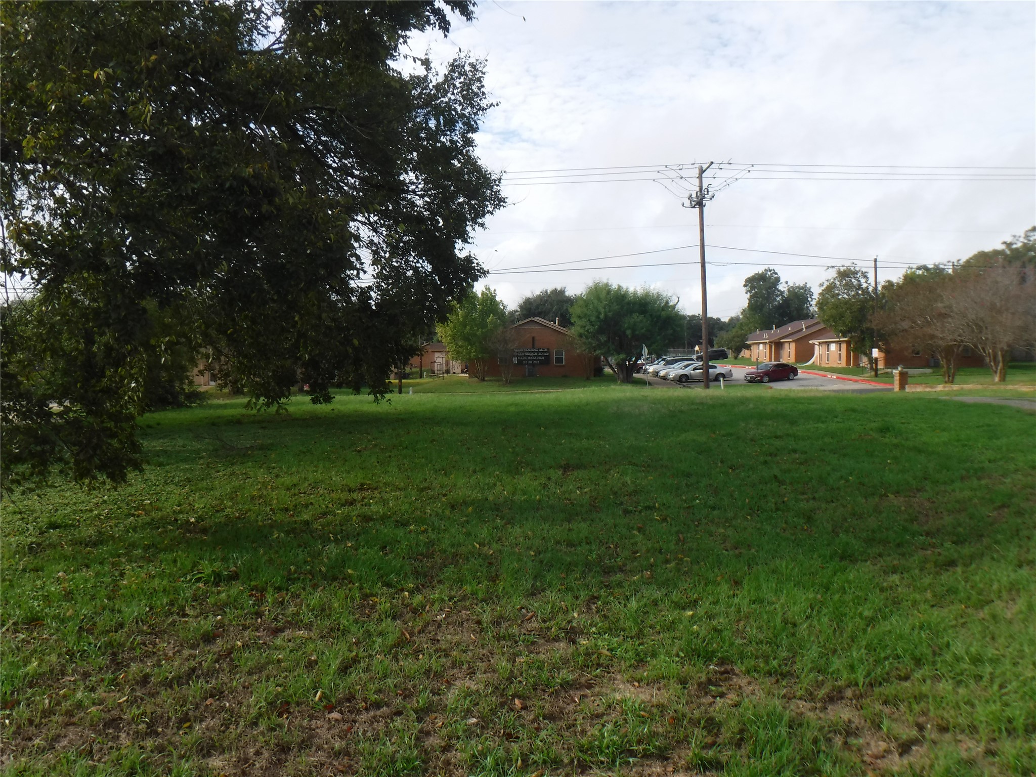 main property photo 8