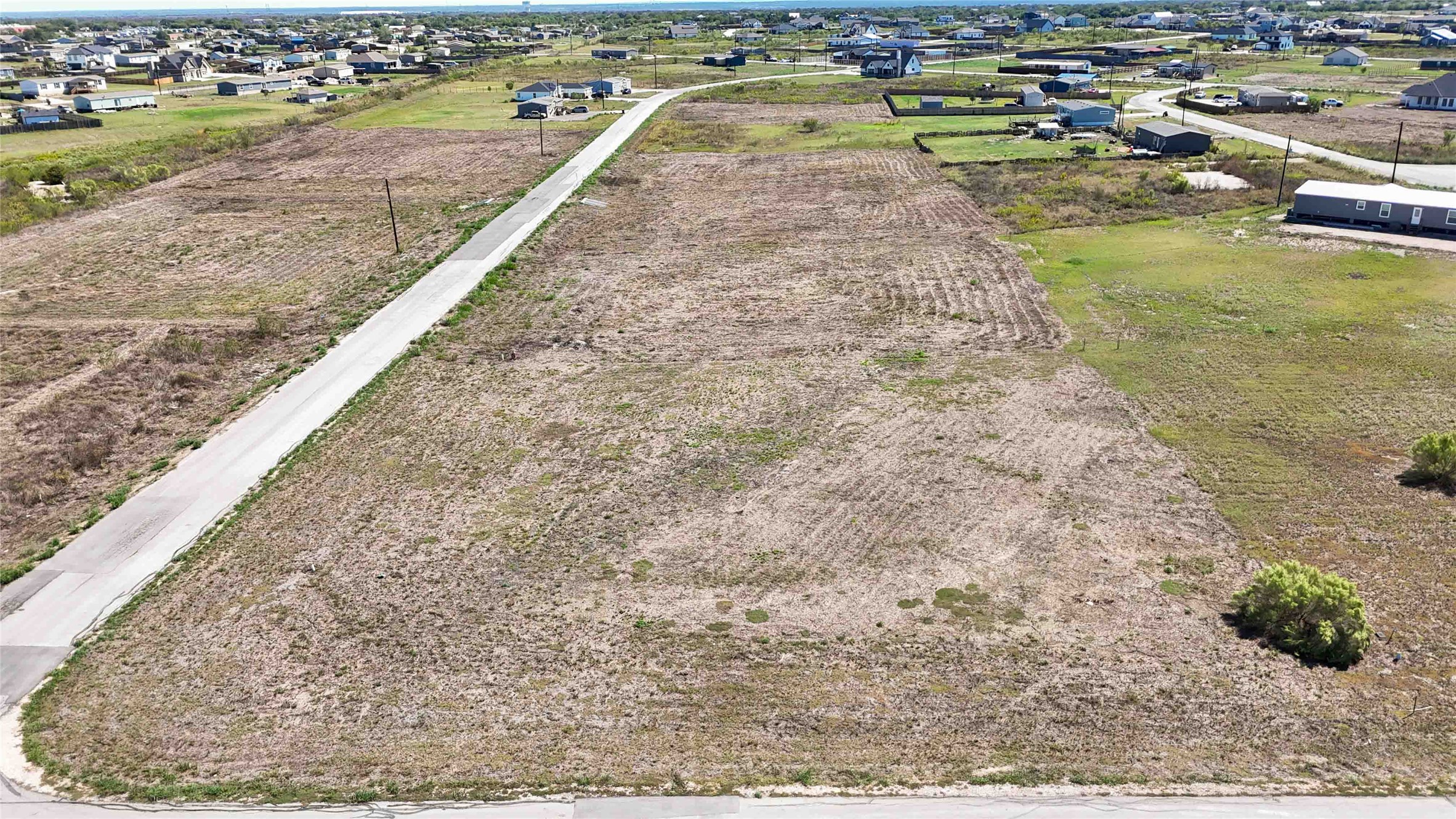 main property photo 6