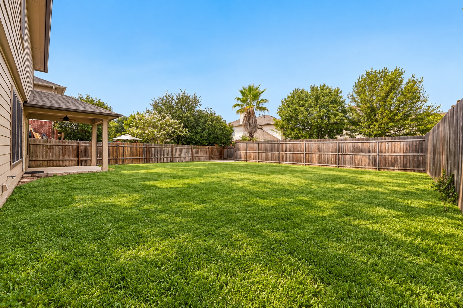 main property photo 26