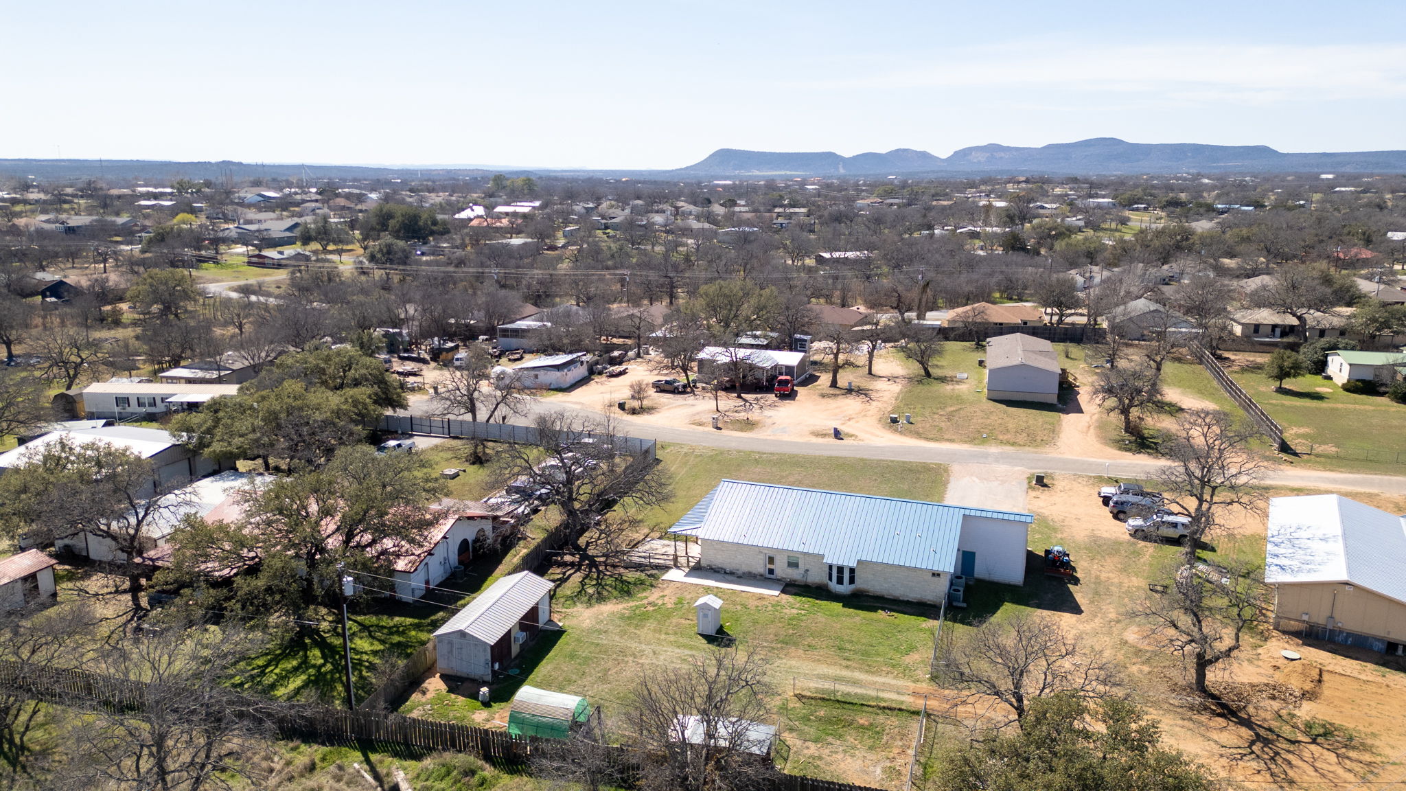 main property photo 38