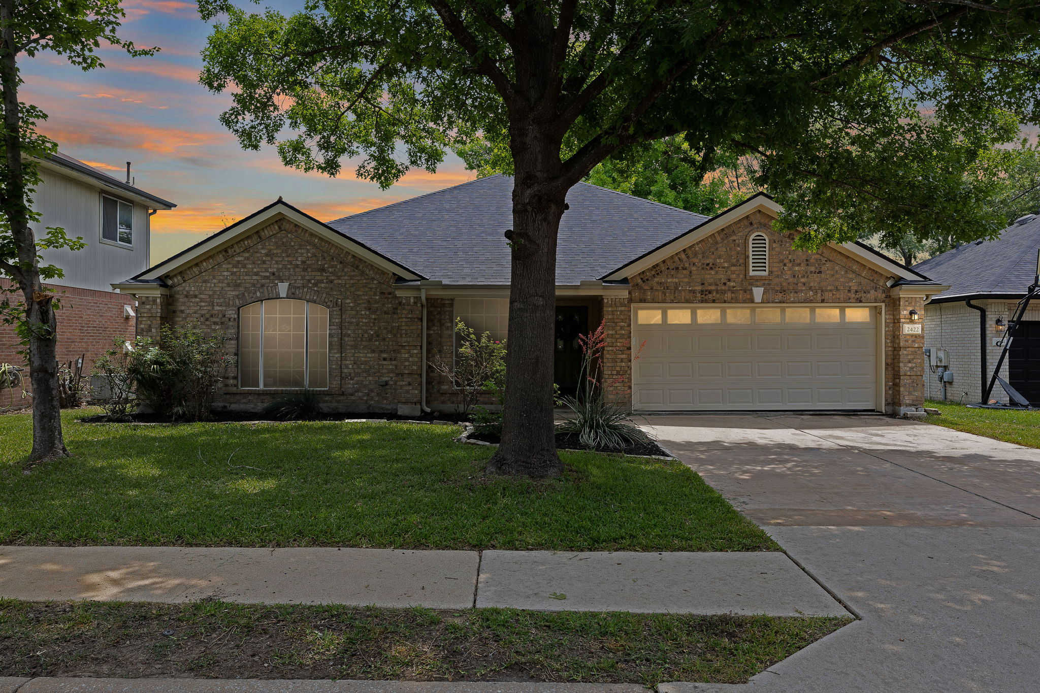 main property photo 4
