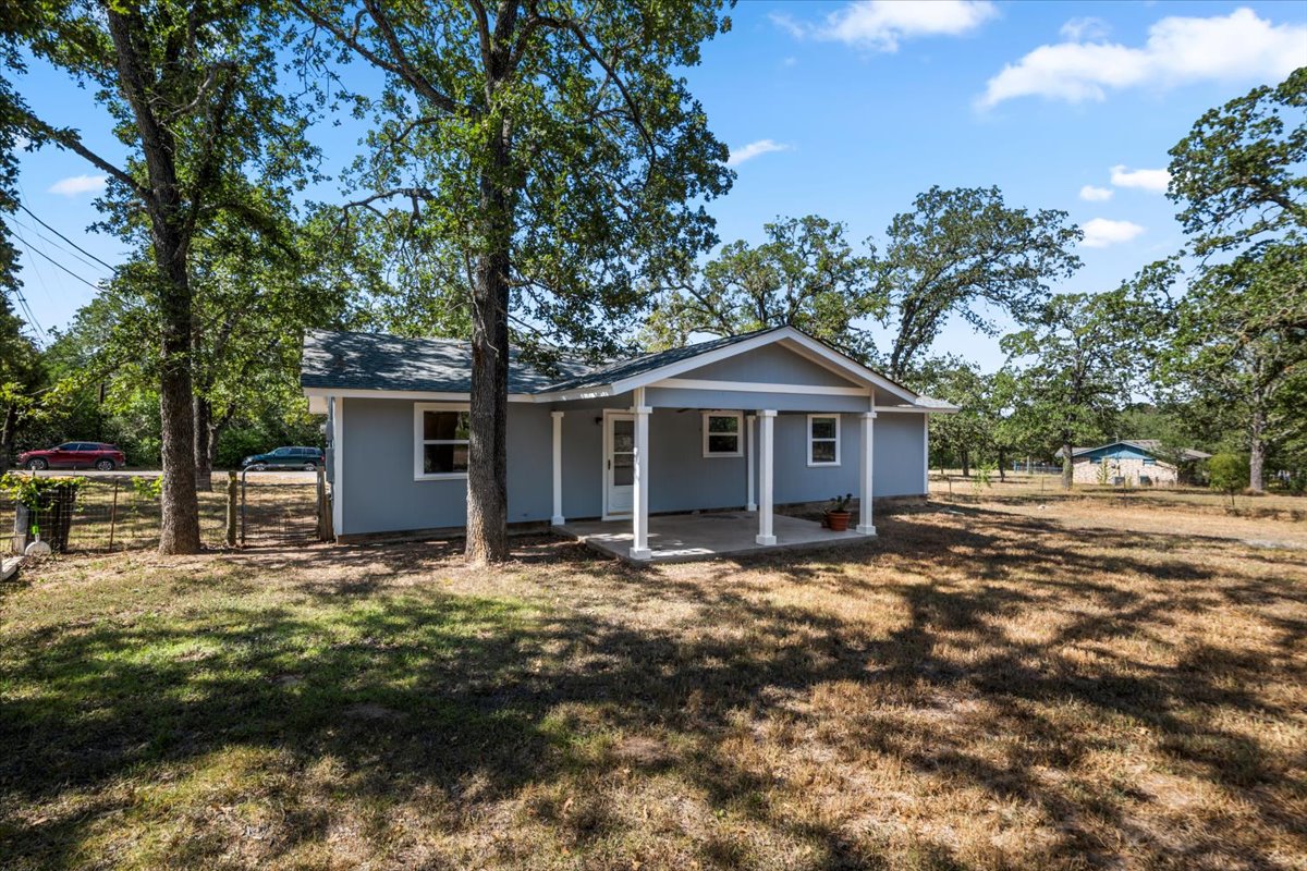 main property photo 6