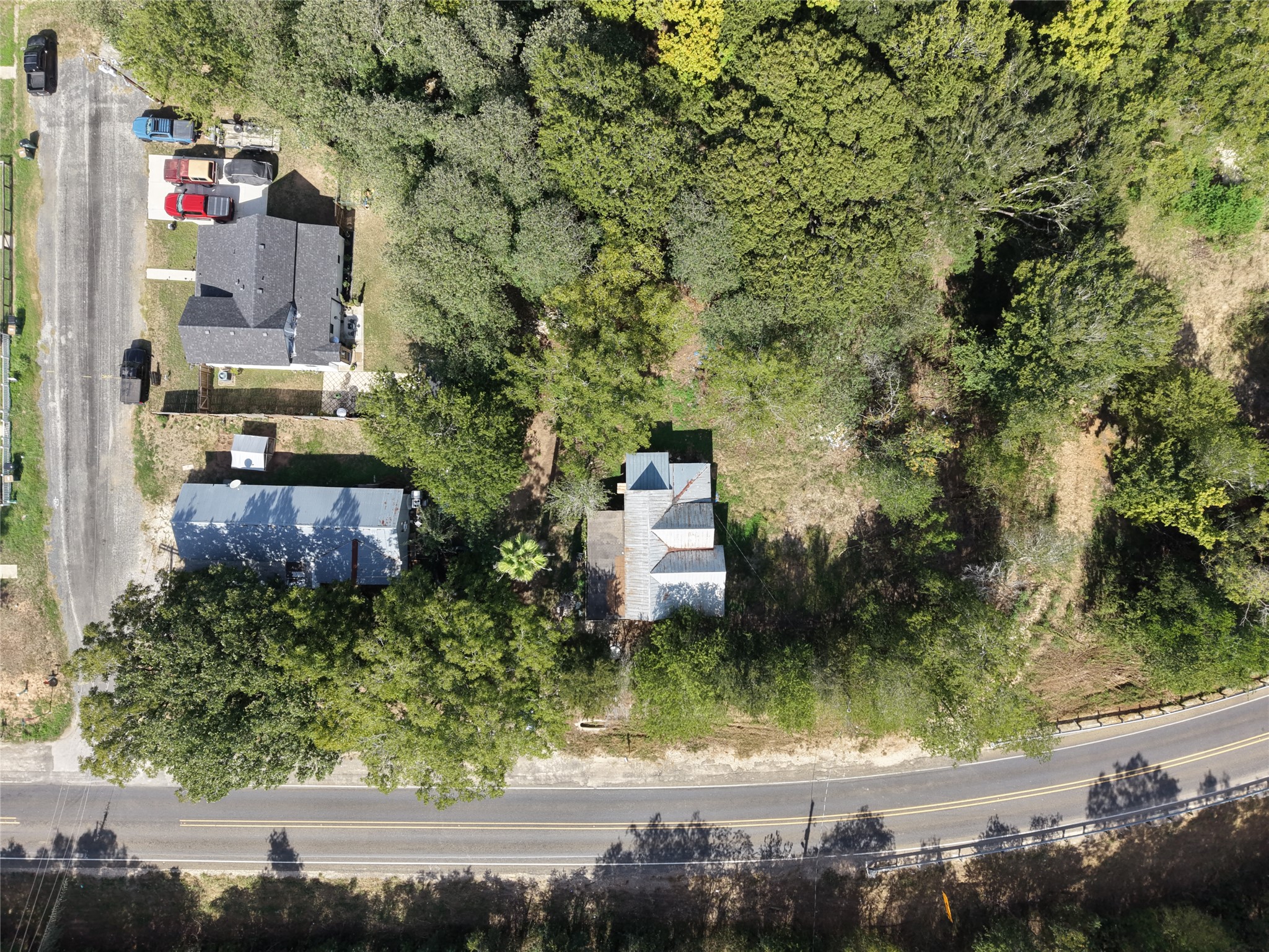 main property photo 38
