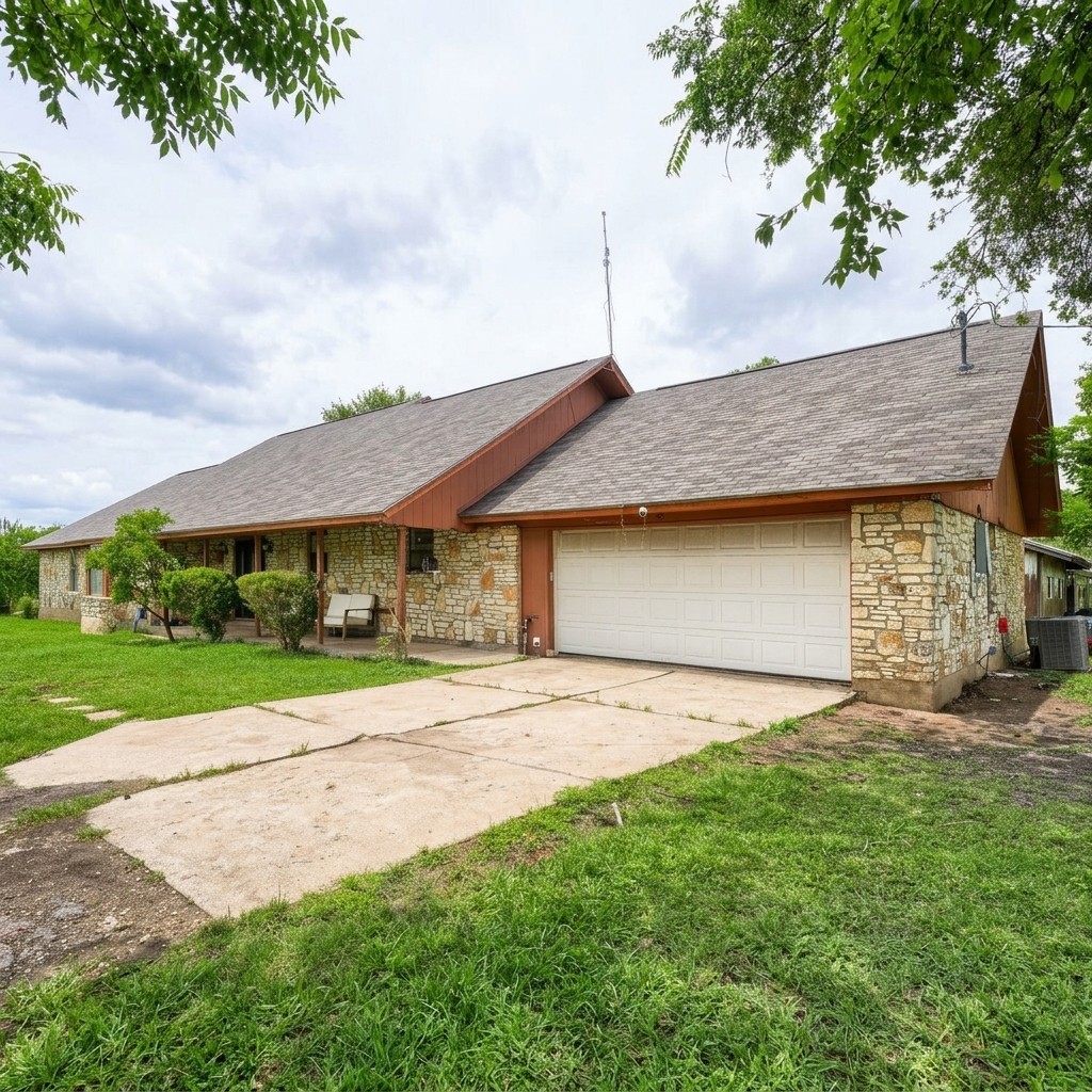 main property photo 17