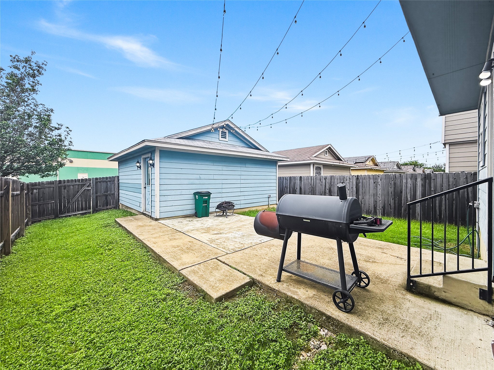 main property photo 6