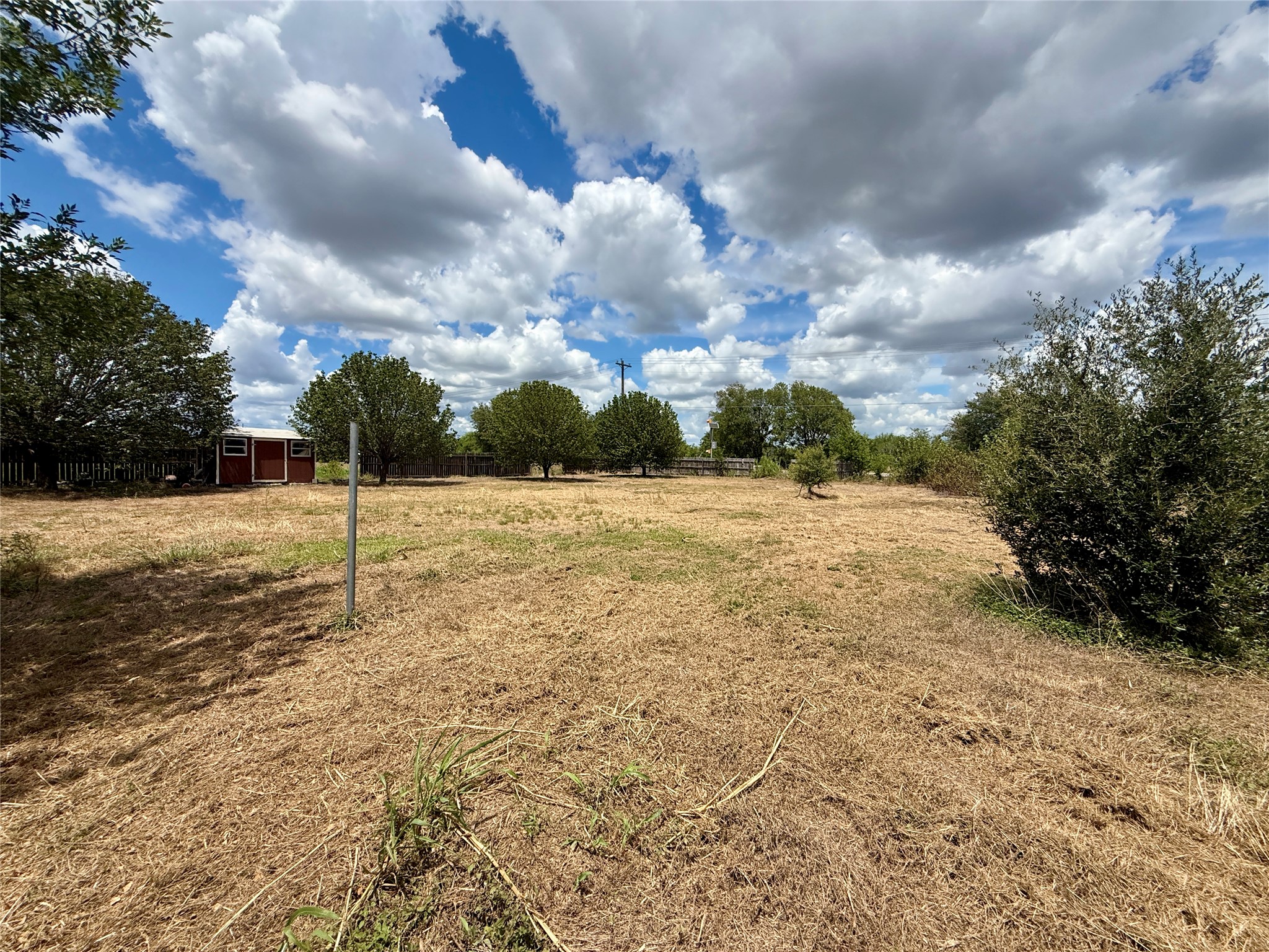 main property photo 26