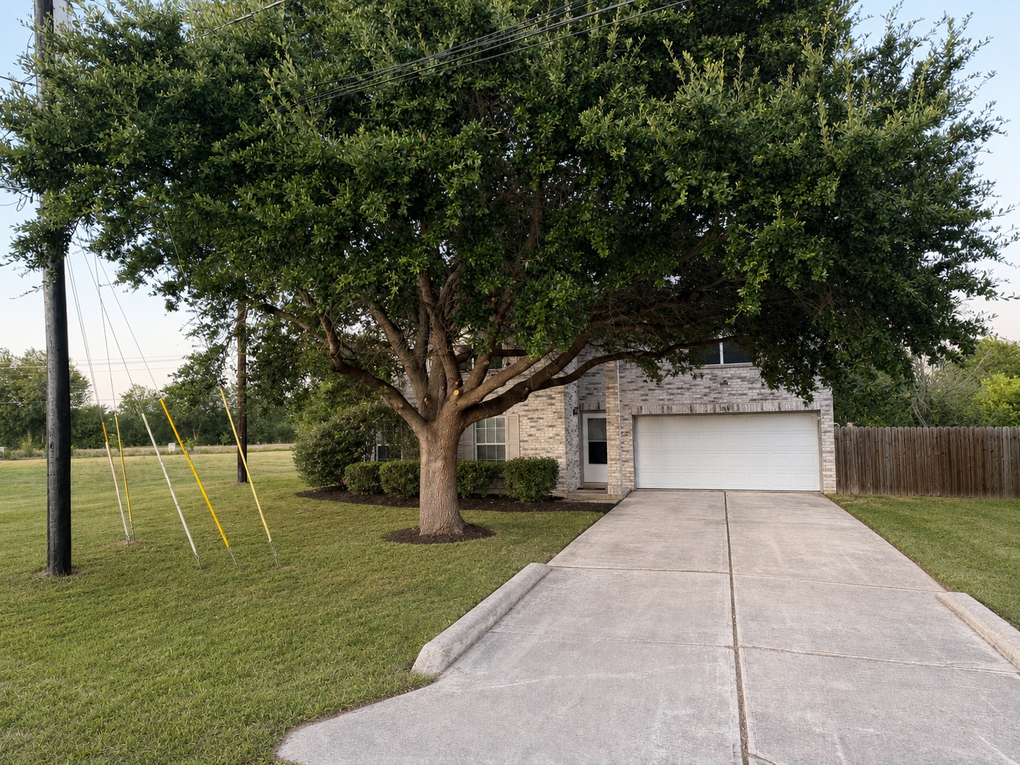 main property photo 32