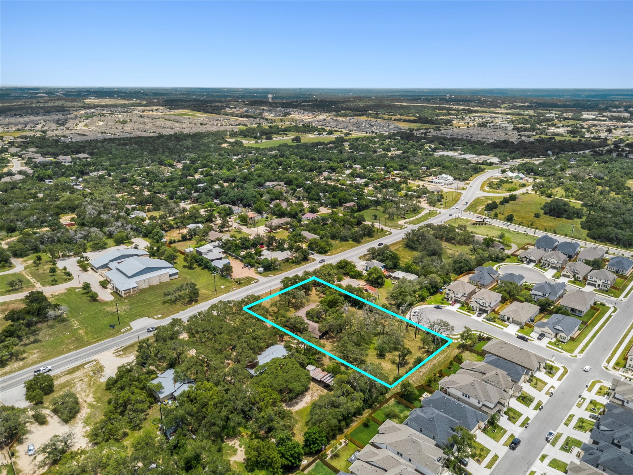 main property photo 4