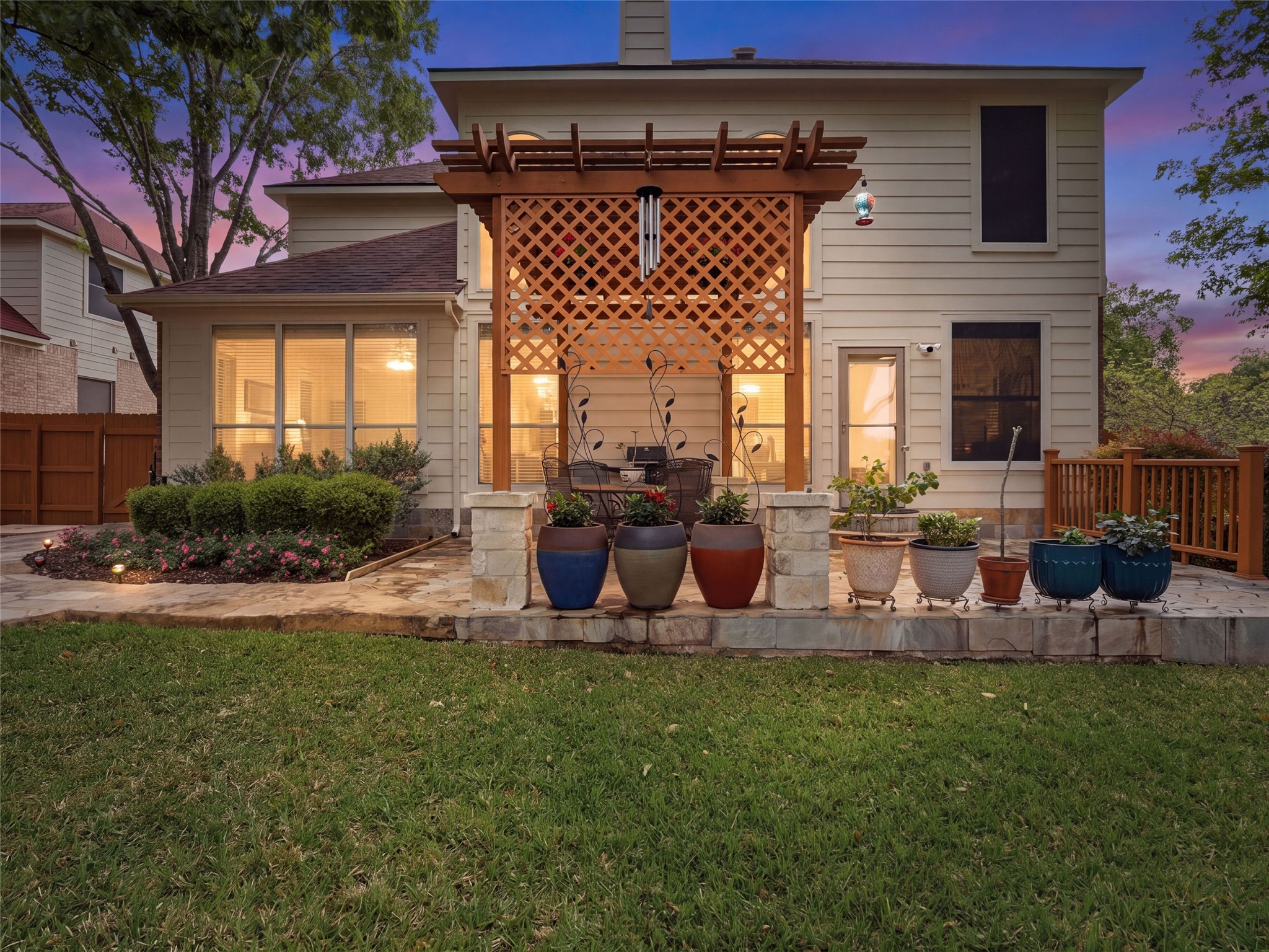main property photo 27