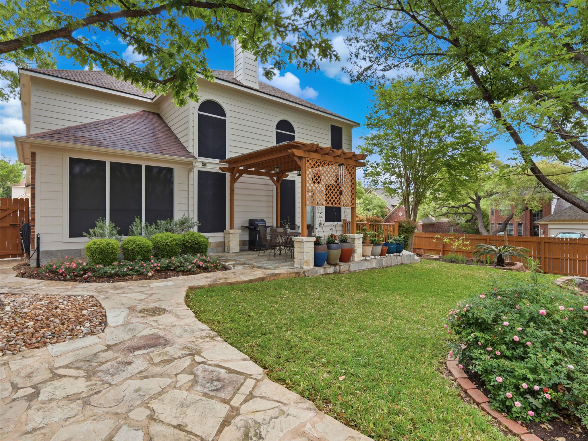main property photo 29