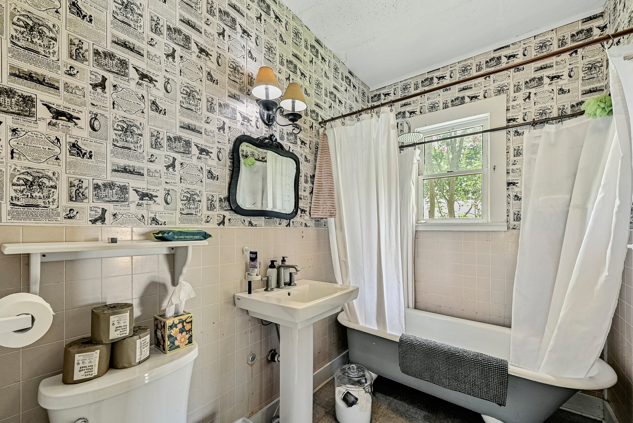 main property photo 19