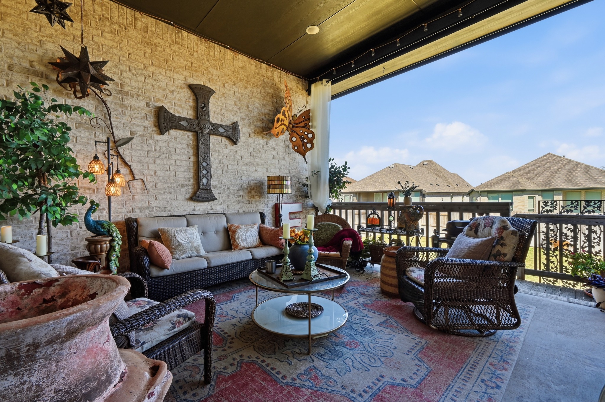 main property photo 13