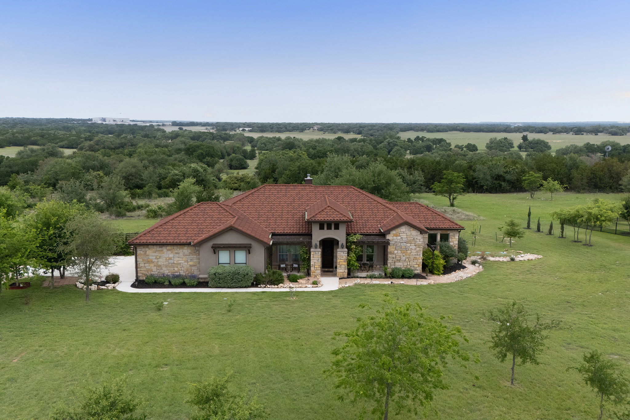main property photo 36
