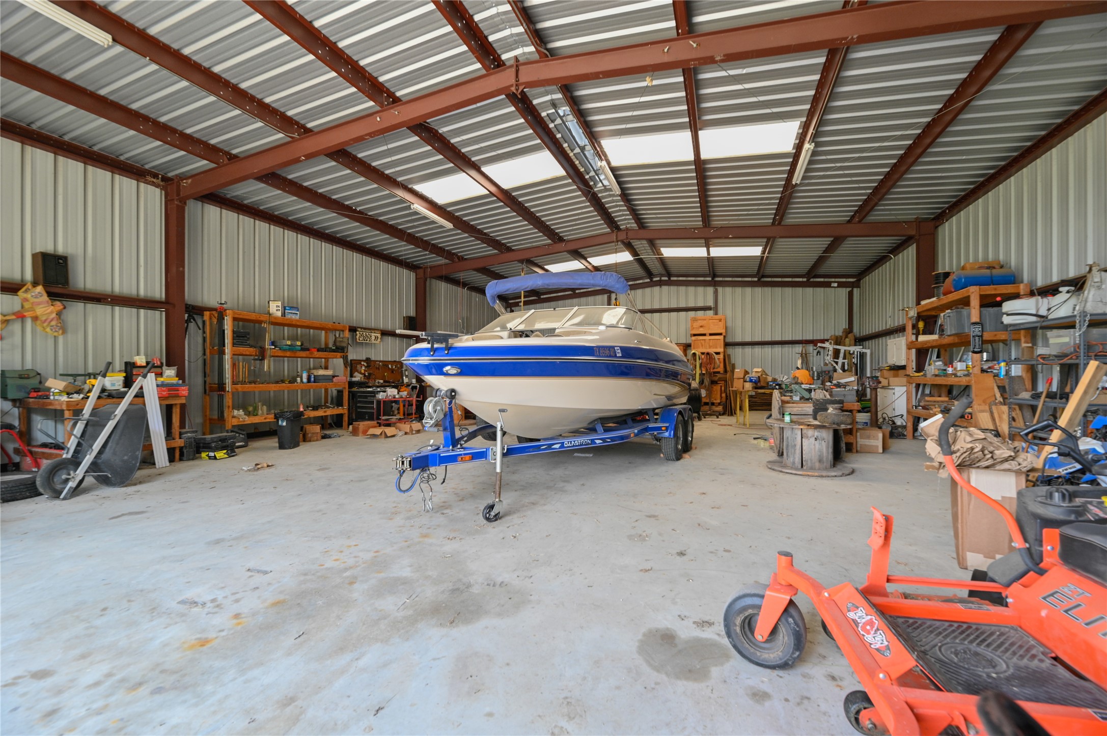main property photo 35